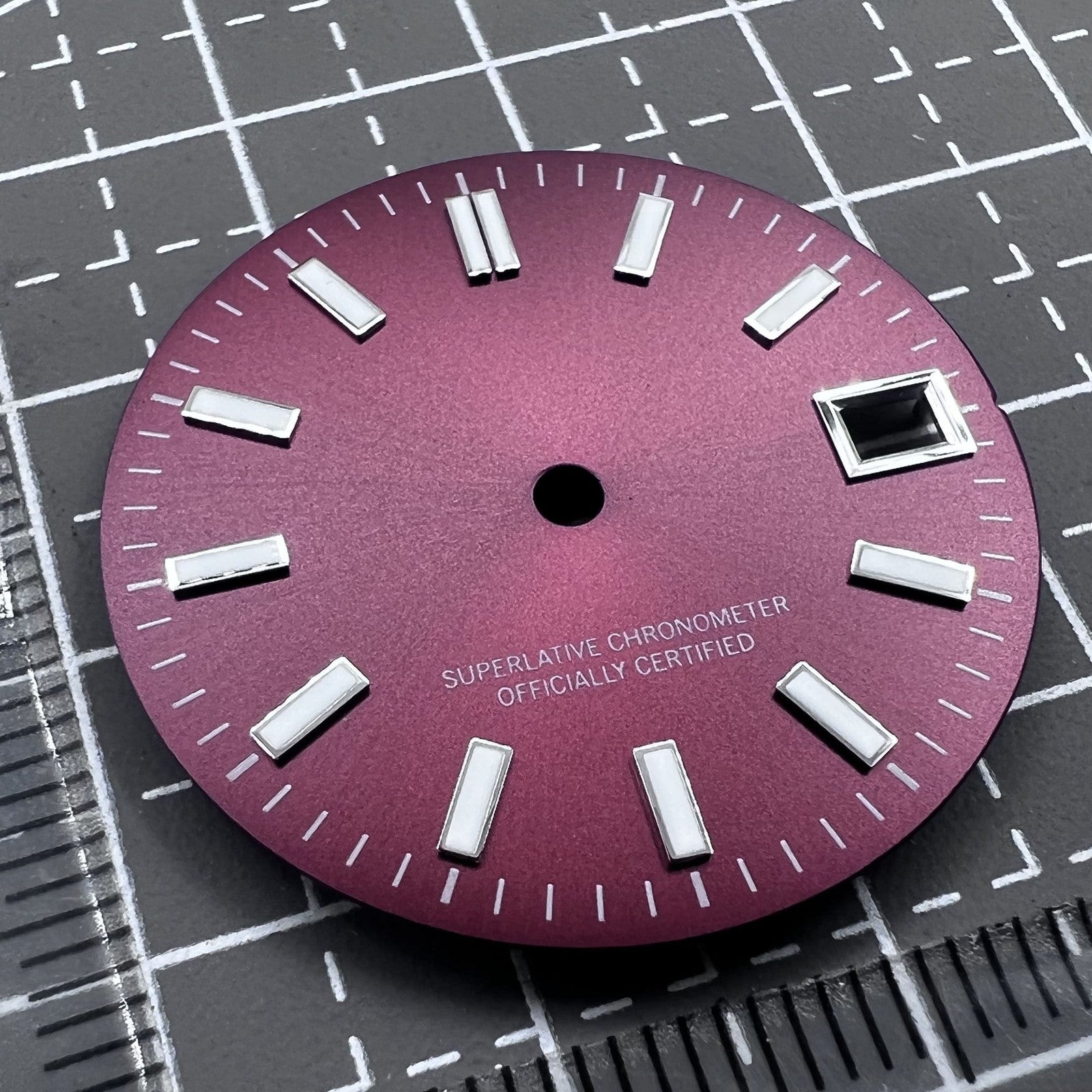 Metal Polished Red Green Luminous Watch Dial for Movement NH35