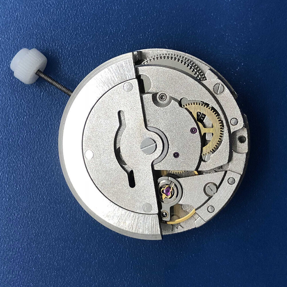DG2813 Automatic Mechanical Movement Small Second @9, Single Calendar Silver
