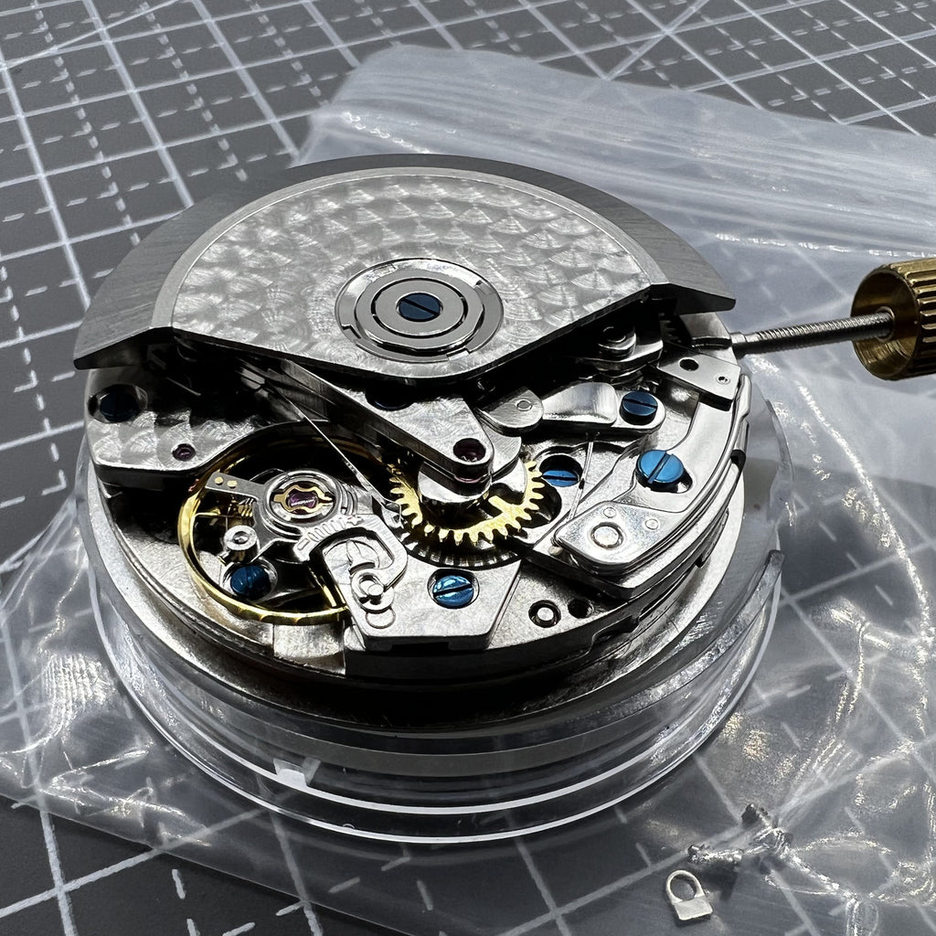 7750 Black Dial Chronograph Movement 3 Hands Small Second @9 Day Date