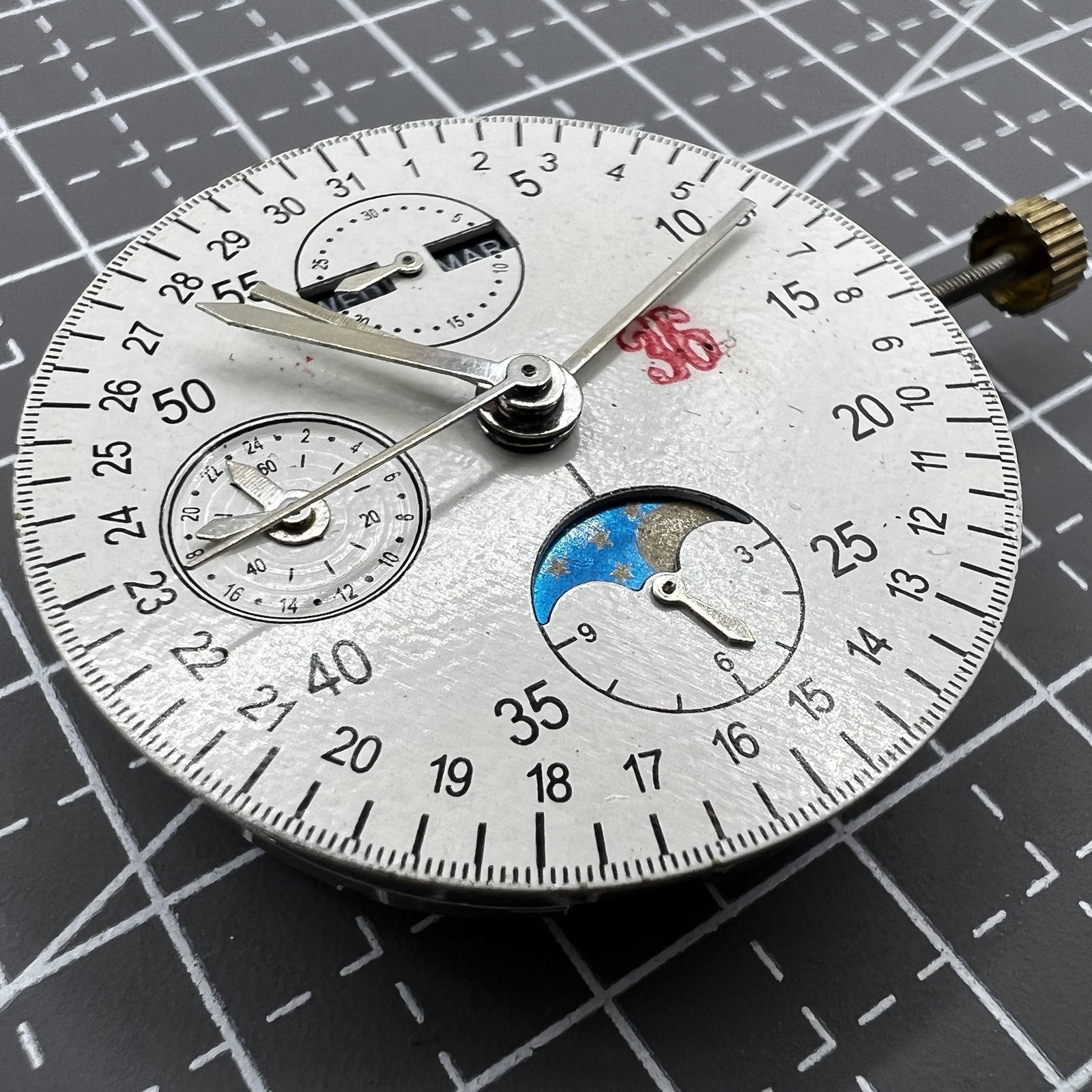 Multifunctional Automatic Mechanical Movement 8 Hands Dandong 7751 Movement