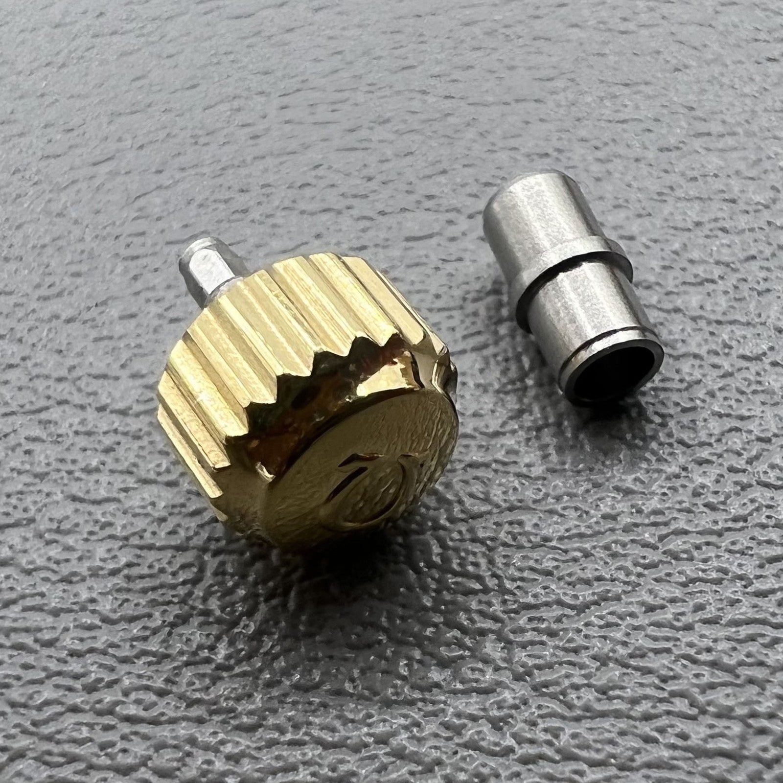 6.3mm Gold Watch Crown with Tube for OMEGA Seamaster 300 Watch