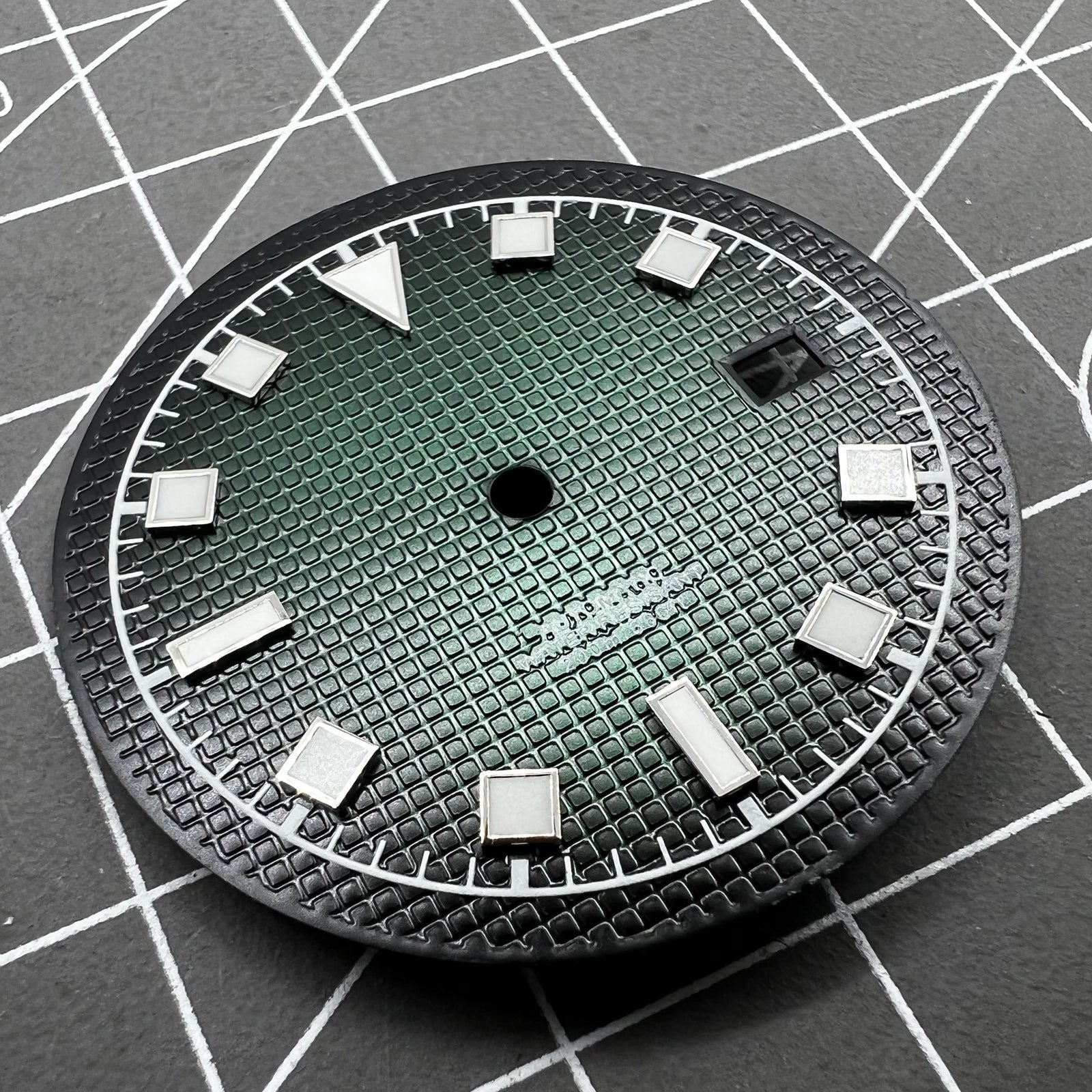 33.5mm Green Luminous Watch Dial for Movement Seiko NH35/35A NH36/36A
