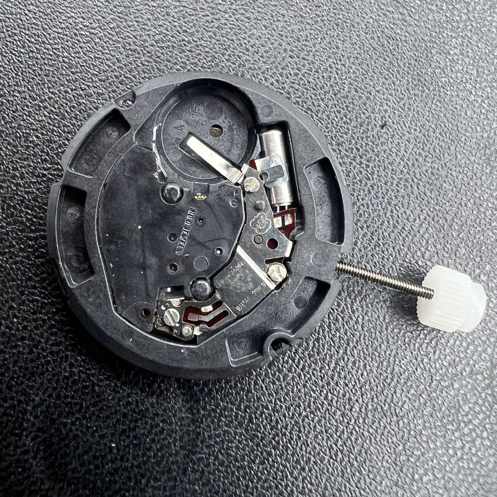Swiss ETA 804.114 Quartz Movement Date@3 Single Calendar