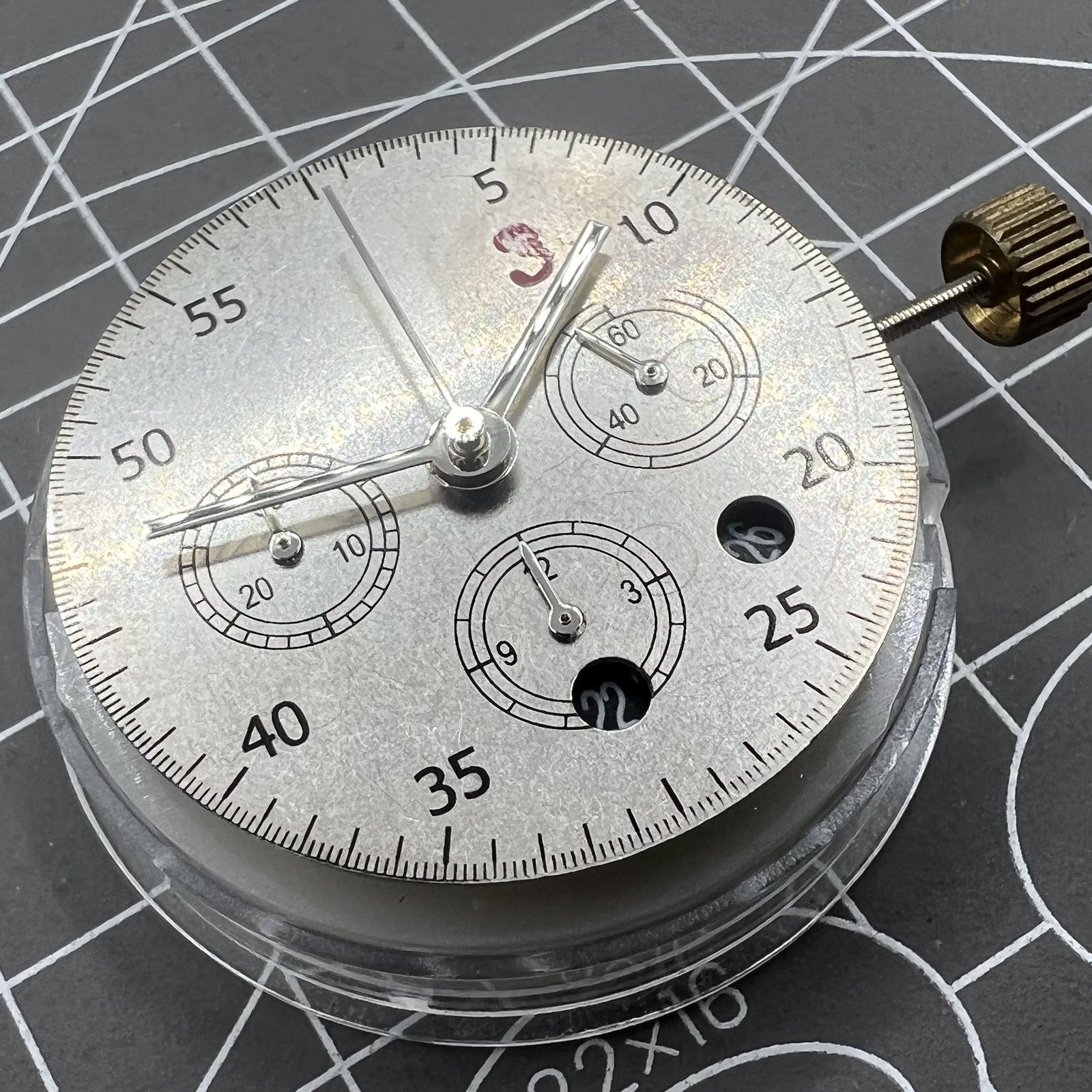 Dandong 7750 Mechanical Movement Small Second At 3/6/9 Position At 6 Black Date