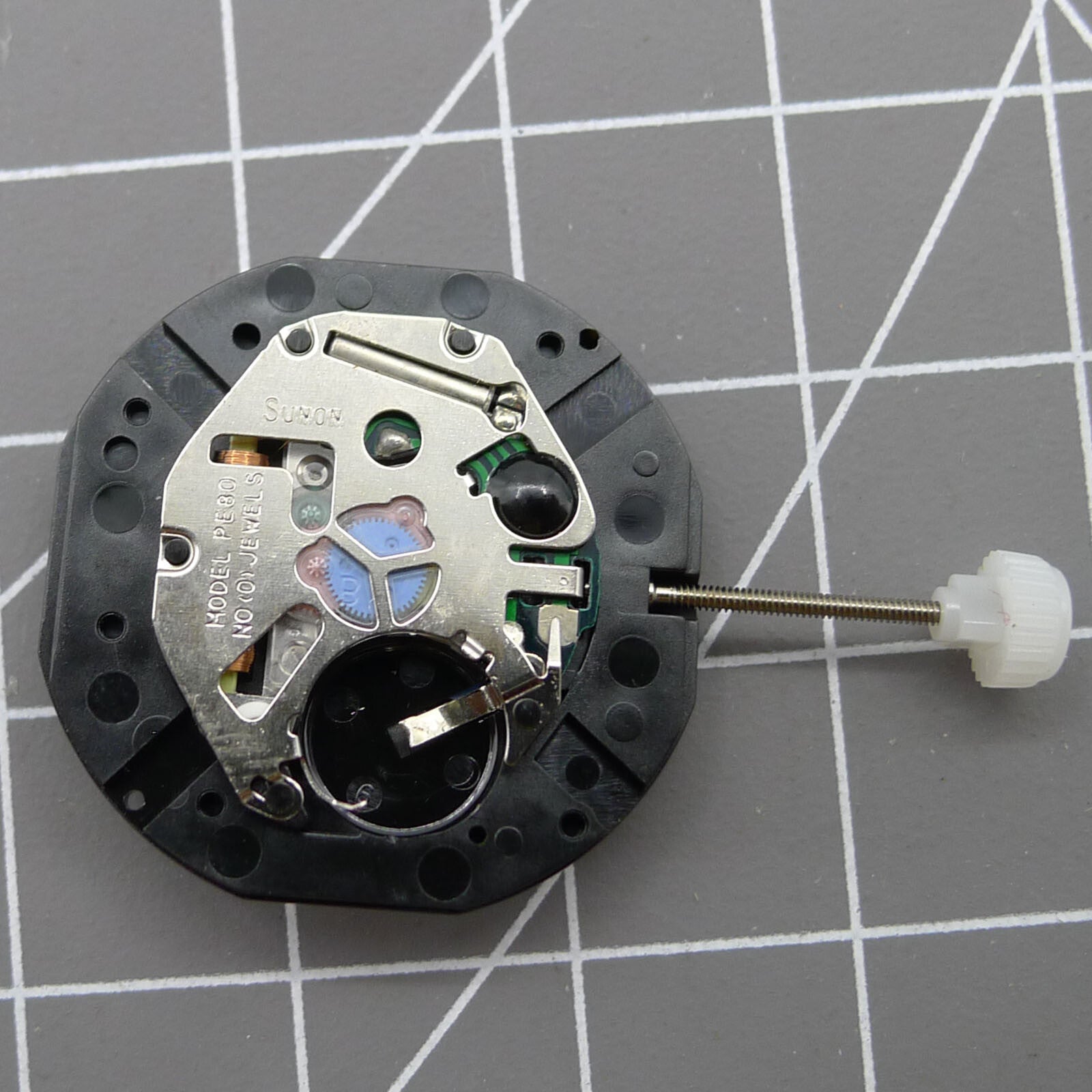 Sunon PE80 Quartz Movement 3 Hands With Small Second @3@6@9 Movement