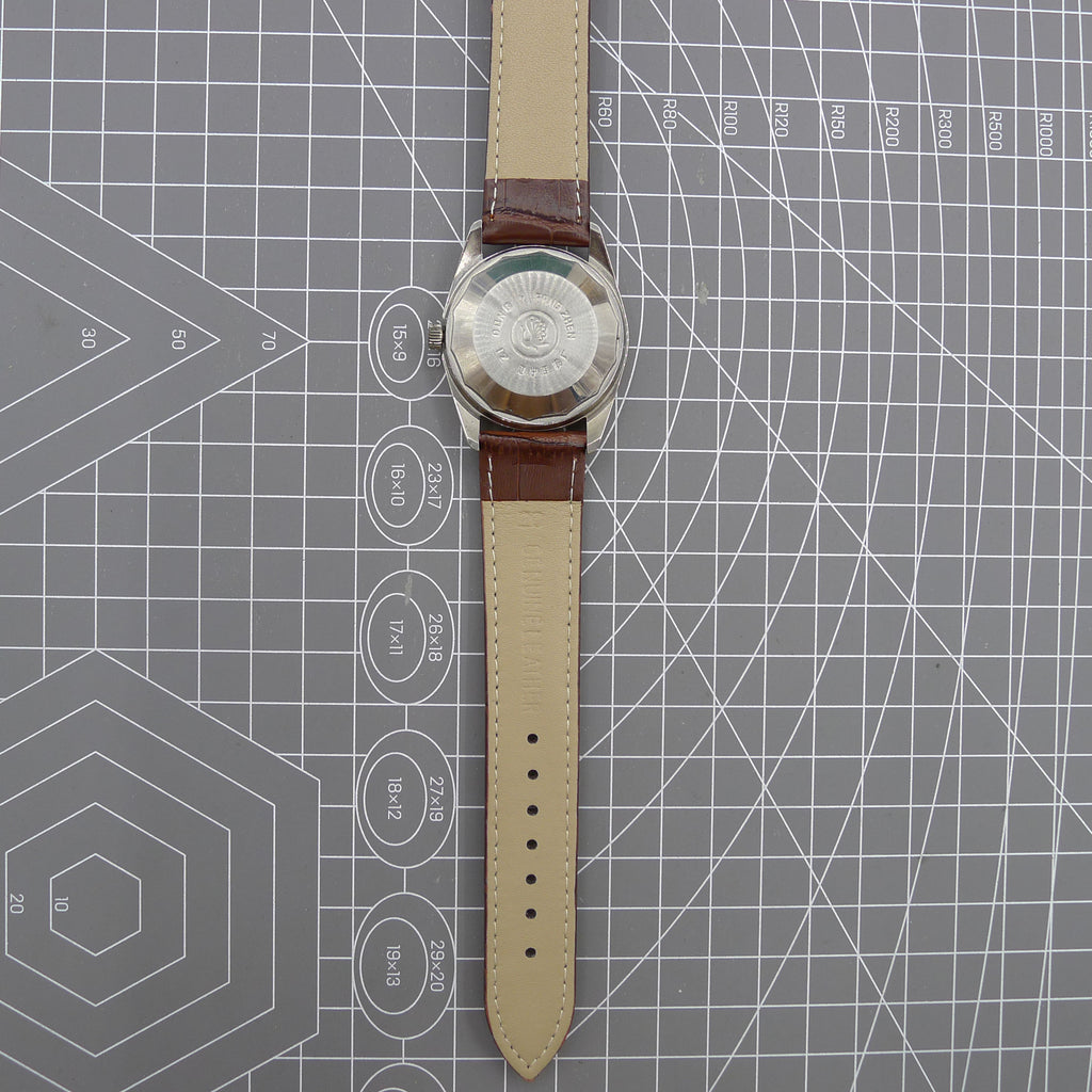 37mm Dandong Peacock Manual Mechanical Watch 33 Jews Golden Dial Single Calendar
