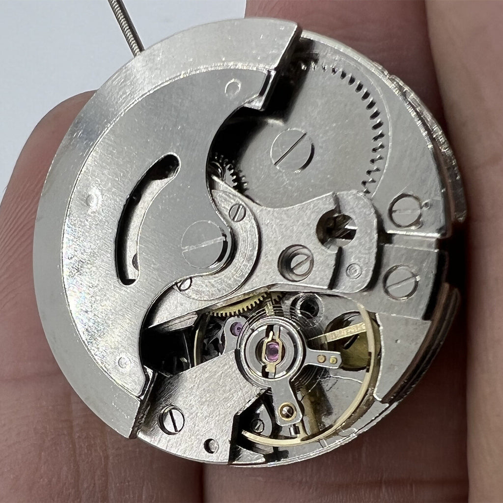 26.5mm Diameter 7120 Automatic Mechanical Watch Movement Single Calendar 3 Hands