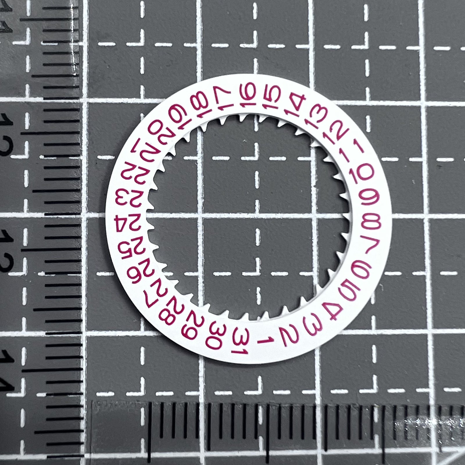 White Background Red Character Disk Date Wheel for Seiko NH35 NH36 Date@3