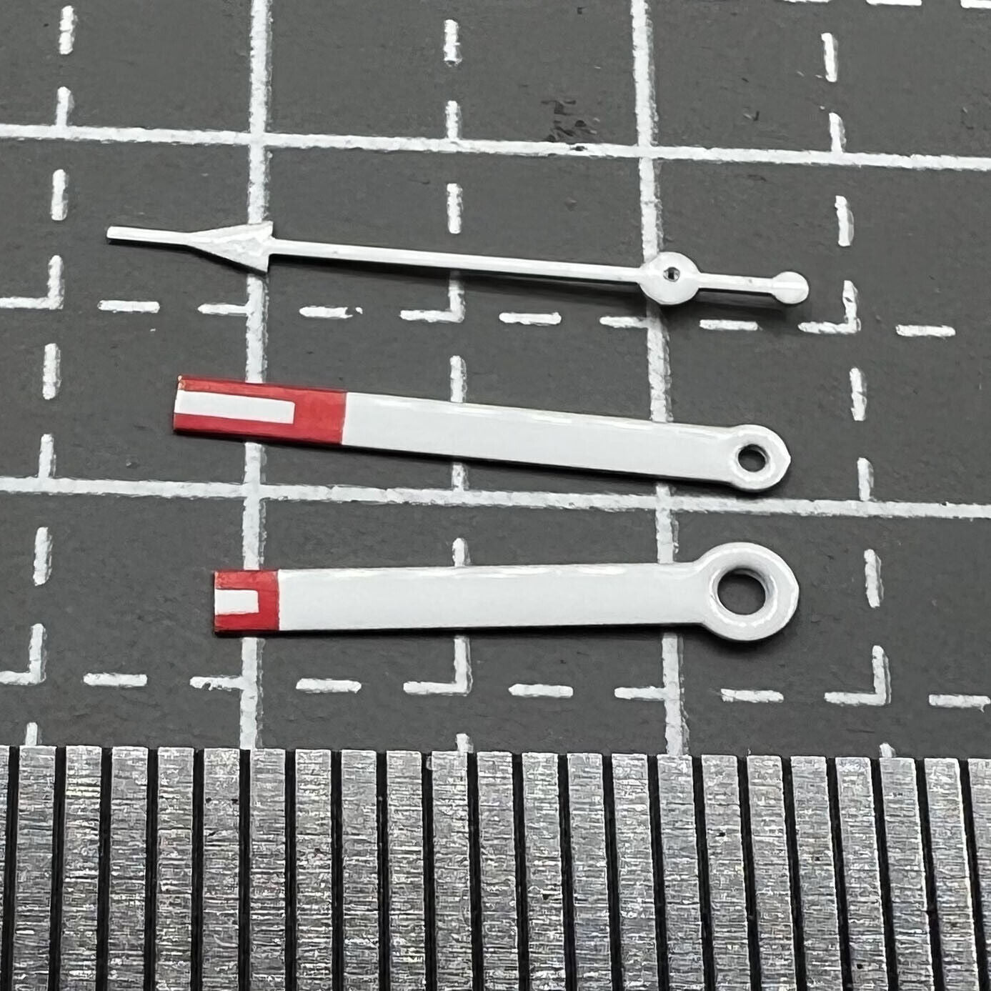 2 Sets/Pack Red New Arrow Shape Watch Hands Set for Miyota 2035 Movement