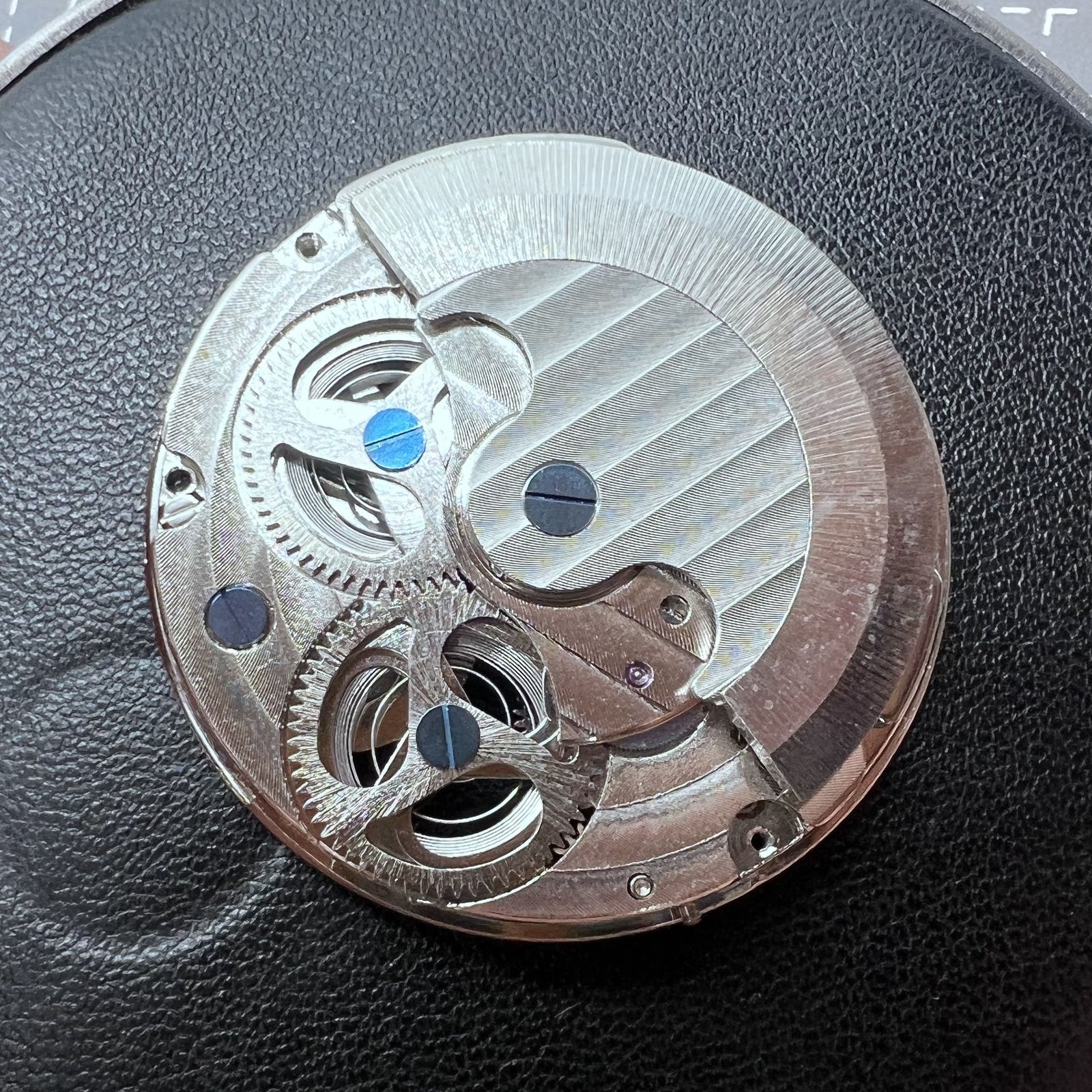 Silver Hollow Movement Small Bare Balance Wheel At 6 Double Mainspring