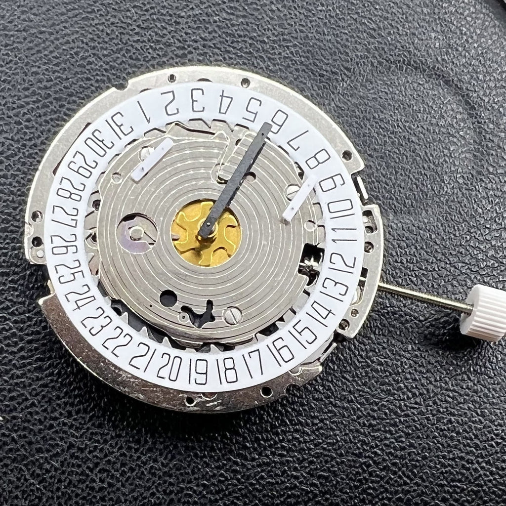 Swiss Silver ISA 8171 Quartz Movement Single Calendar 5 Hands Date At 6