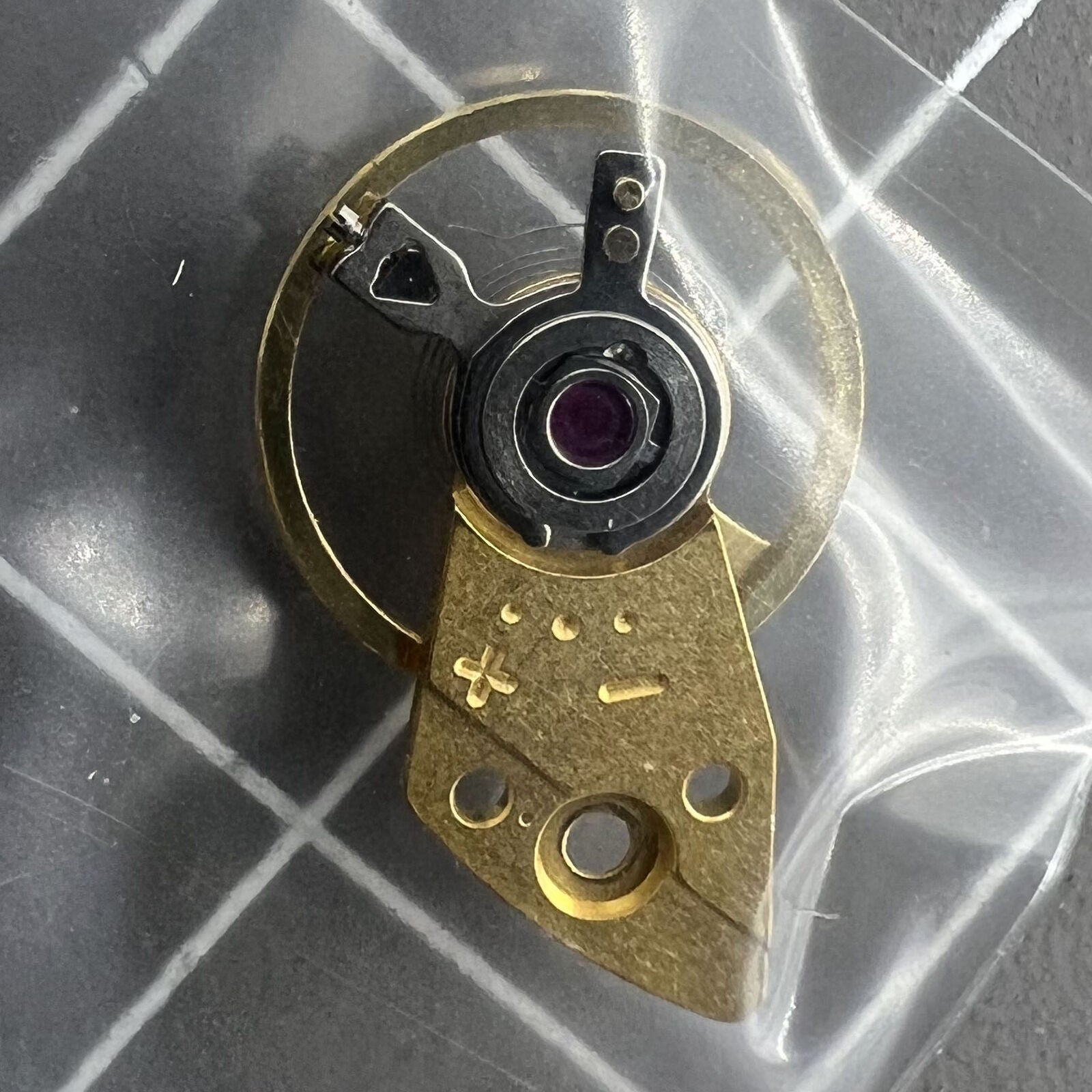 Japan Made Golden Complete Balance Wheel with Splint for Miyota 8200 8215