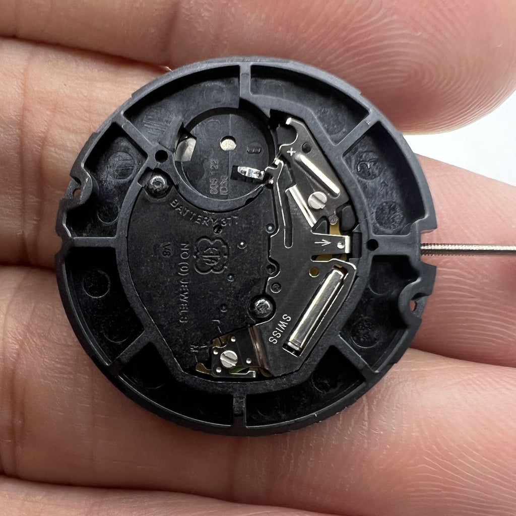 Swiss Made ETA 805.122 Watch Quartz 3 Hands Day/Date 3 Swiss Movement