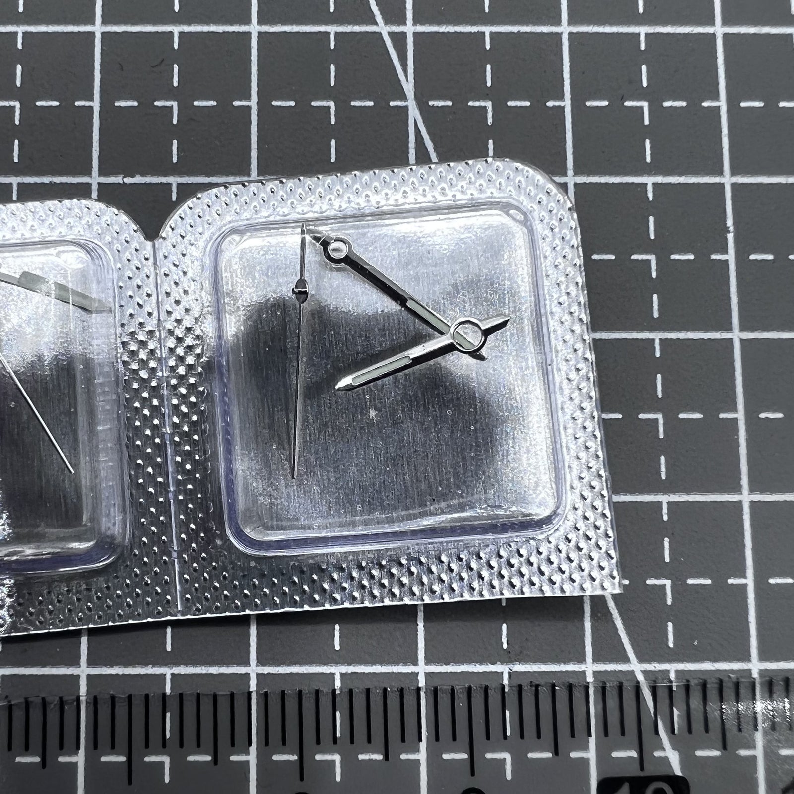 2 Sets/Pack Watch Hands Luminous Silver Generic For Movement 8200