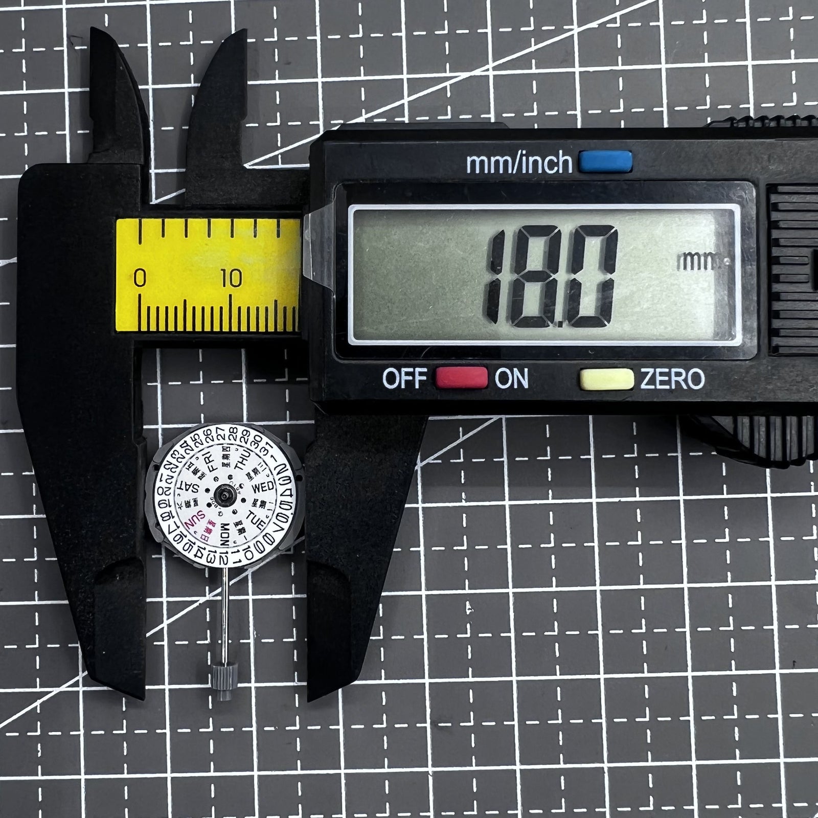 Japan  Miyota GL02 Quartz Movement Day Date Replacement of GL00