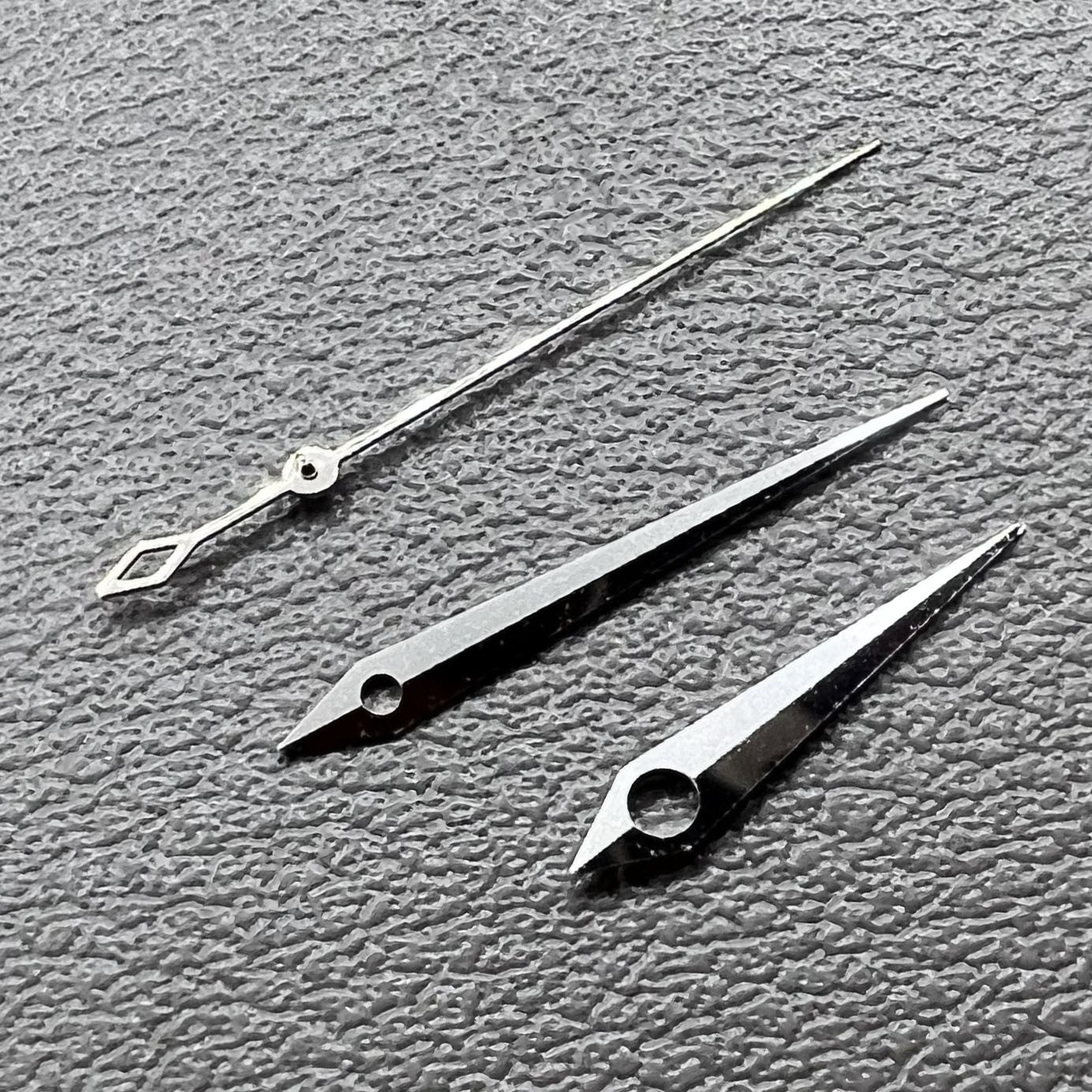 2 Sets/Pack 15mm Silver Rhombus Tail No Lume Hands for NH35/36 NH38 NH72 NH70