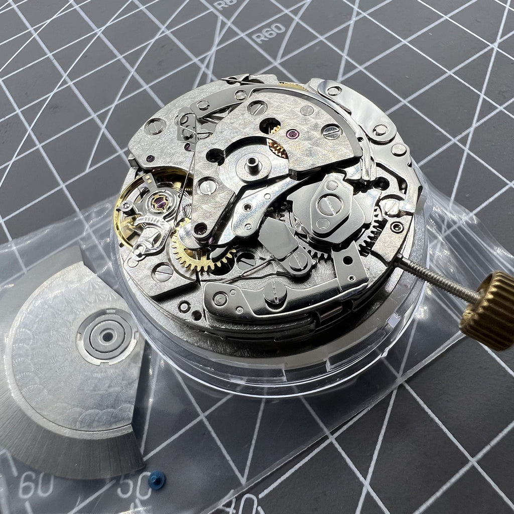 Automatic Chronograph Movement ETA 7753 Configuration Small Second @6