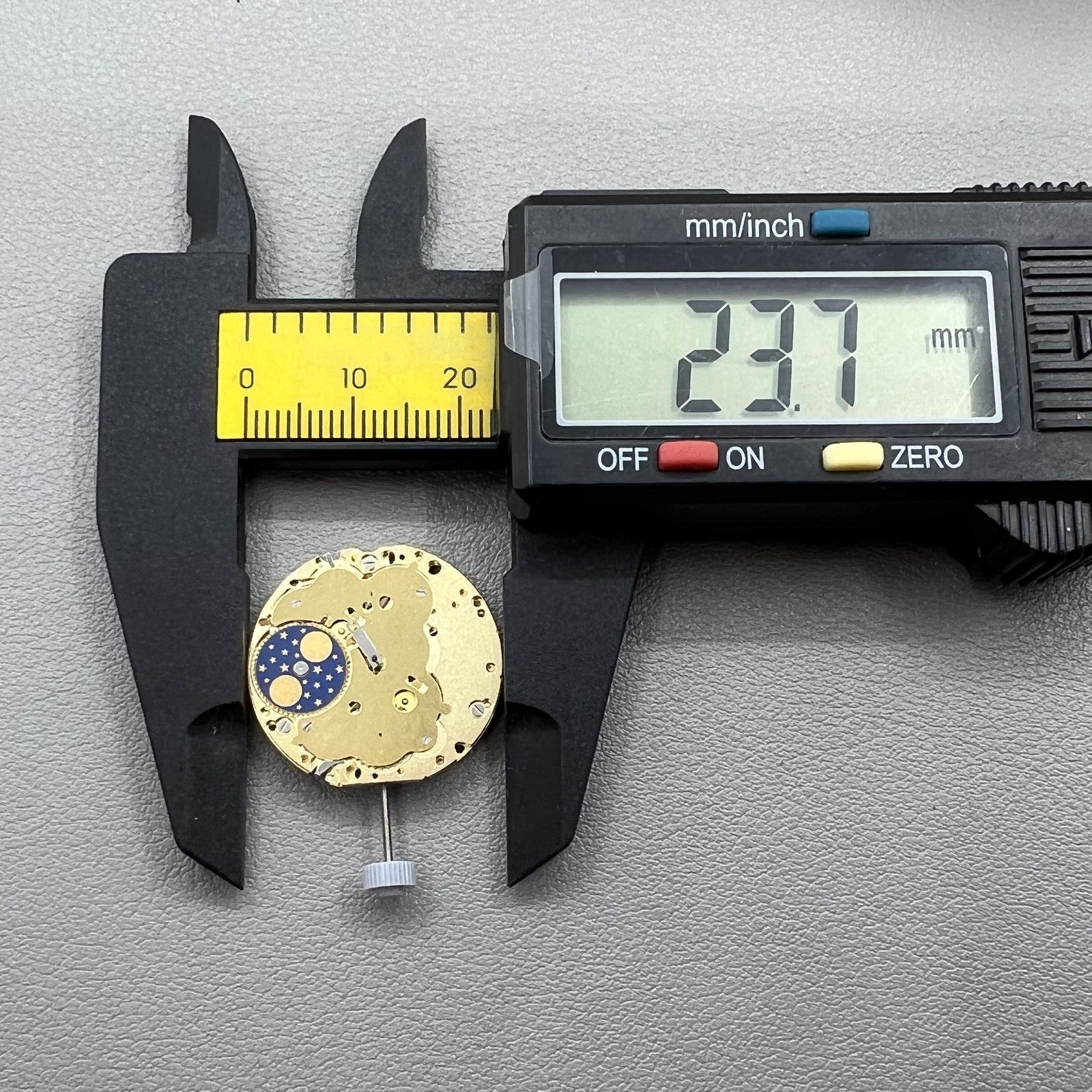 Swiss Ronda 706.1 Quartz Watch Movement