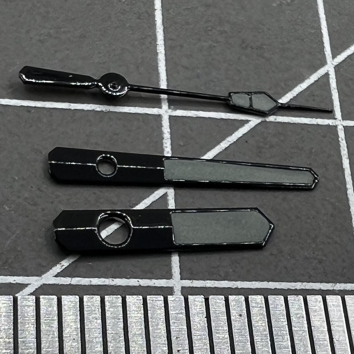 2 Sets Green Lume Black Trim Grey Painted Watch Hands for NH35 NH36 7S26 7S36