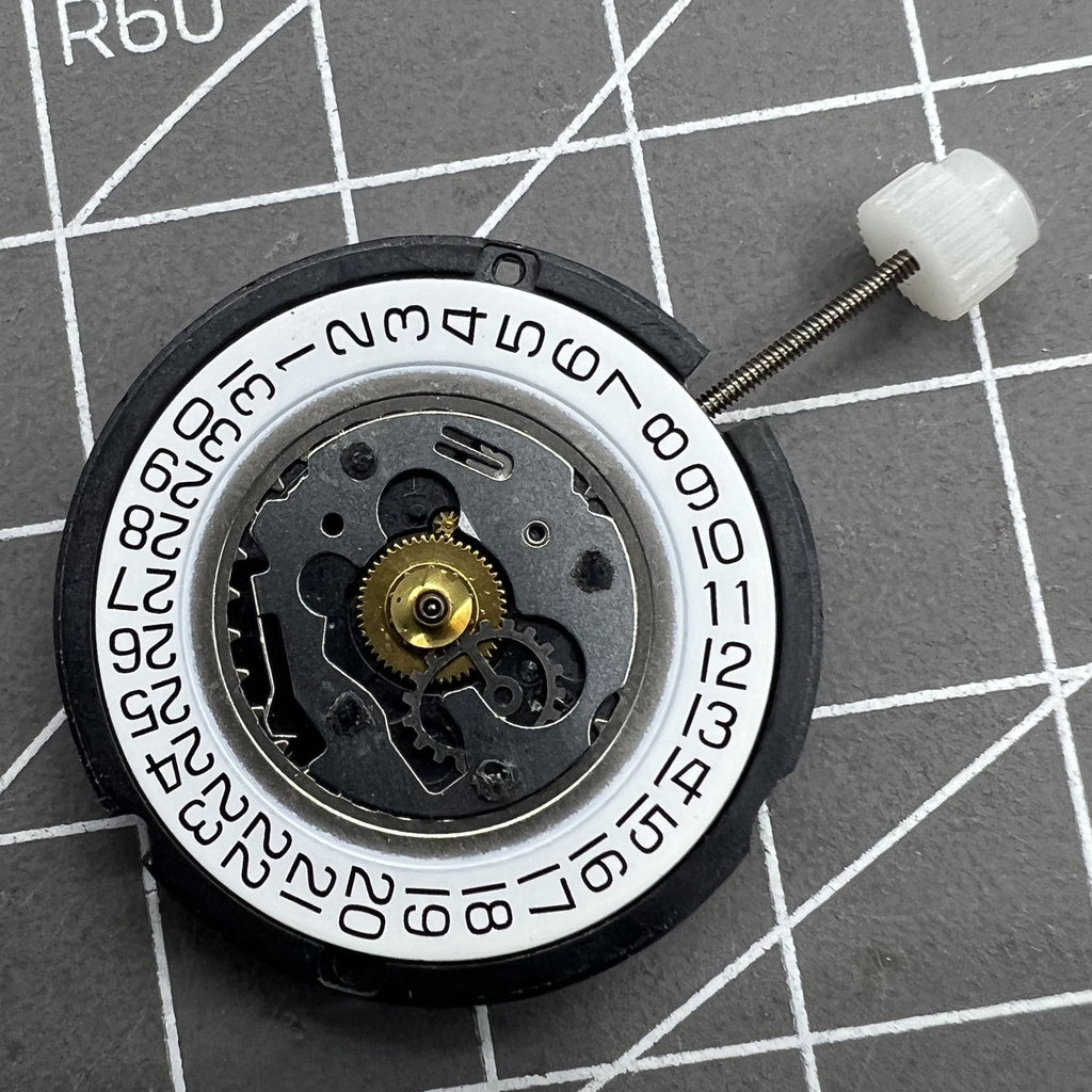 Swiss ETA 804.114 Quartz Movement Date@3 Single Calendar