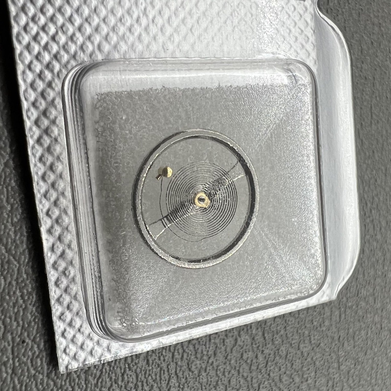 2 PIECES China Silver Complete Balance Wheel Fit for 7009 Movement