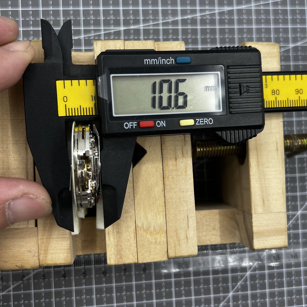 Multifunctional Automatic Mechanical Movement 8 Hands Dandong 7751 Movement