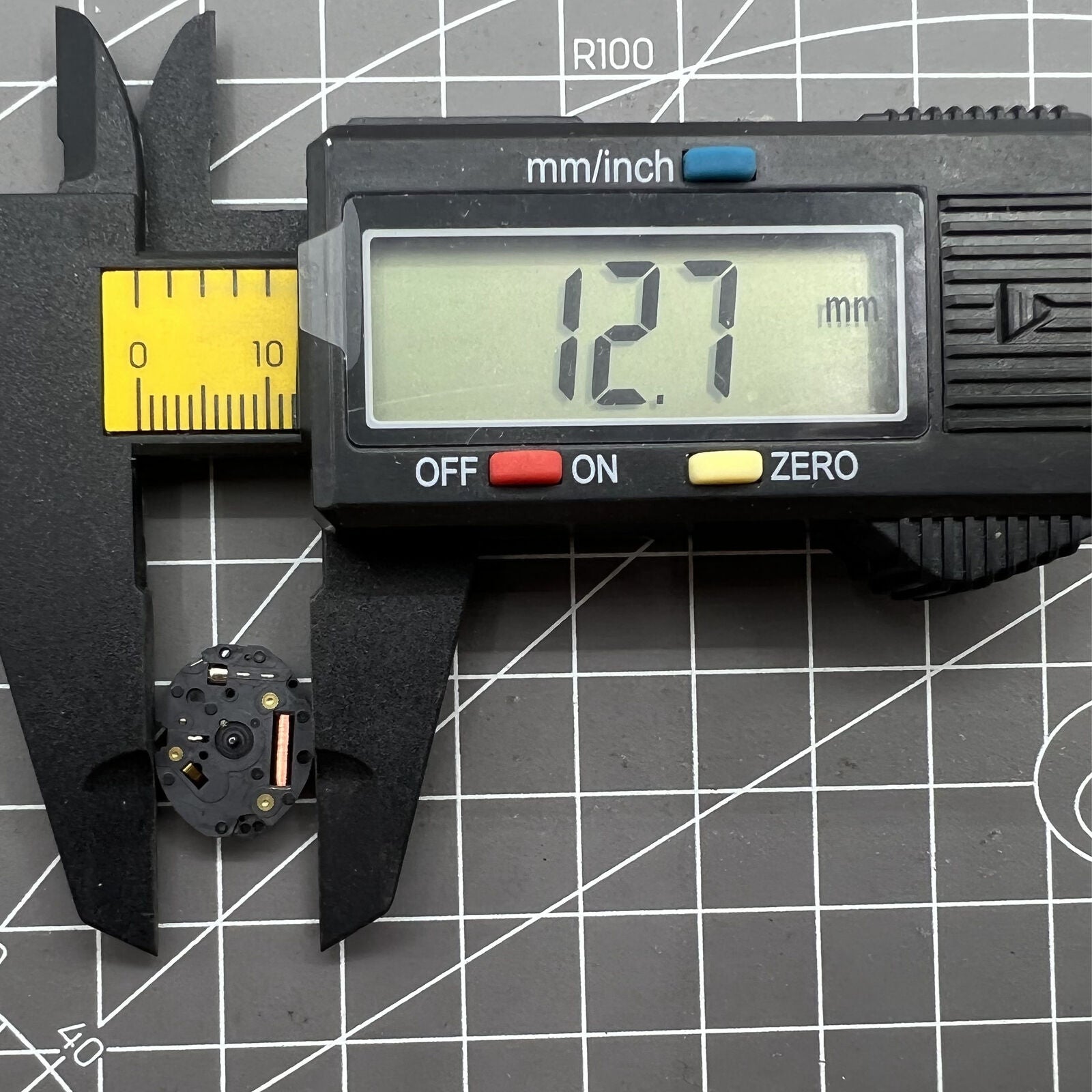 Hattori Epson VX10A Quartz Watch Movement 2 Hands Movement