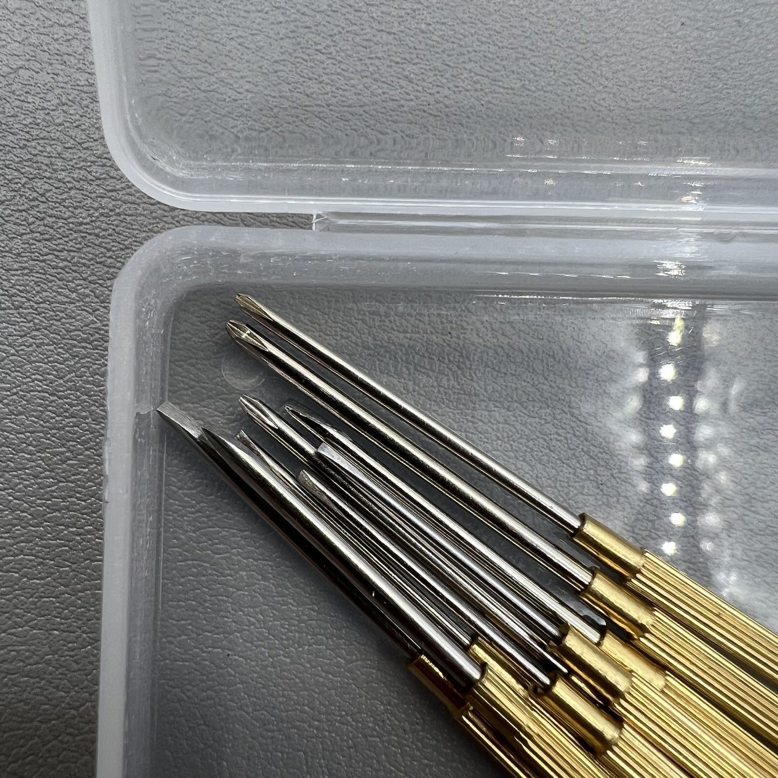 9 PIECES 0.8-1.8mm Steel Screwdriver Set Watch Tool