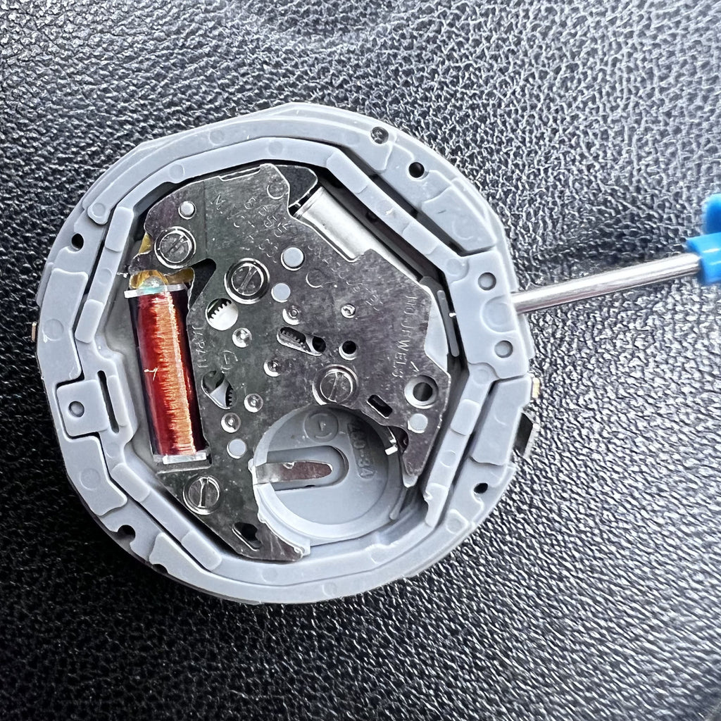 Miyota 6P55 Quartz Movement High Cannon Small Second At 3/9