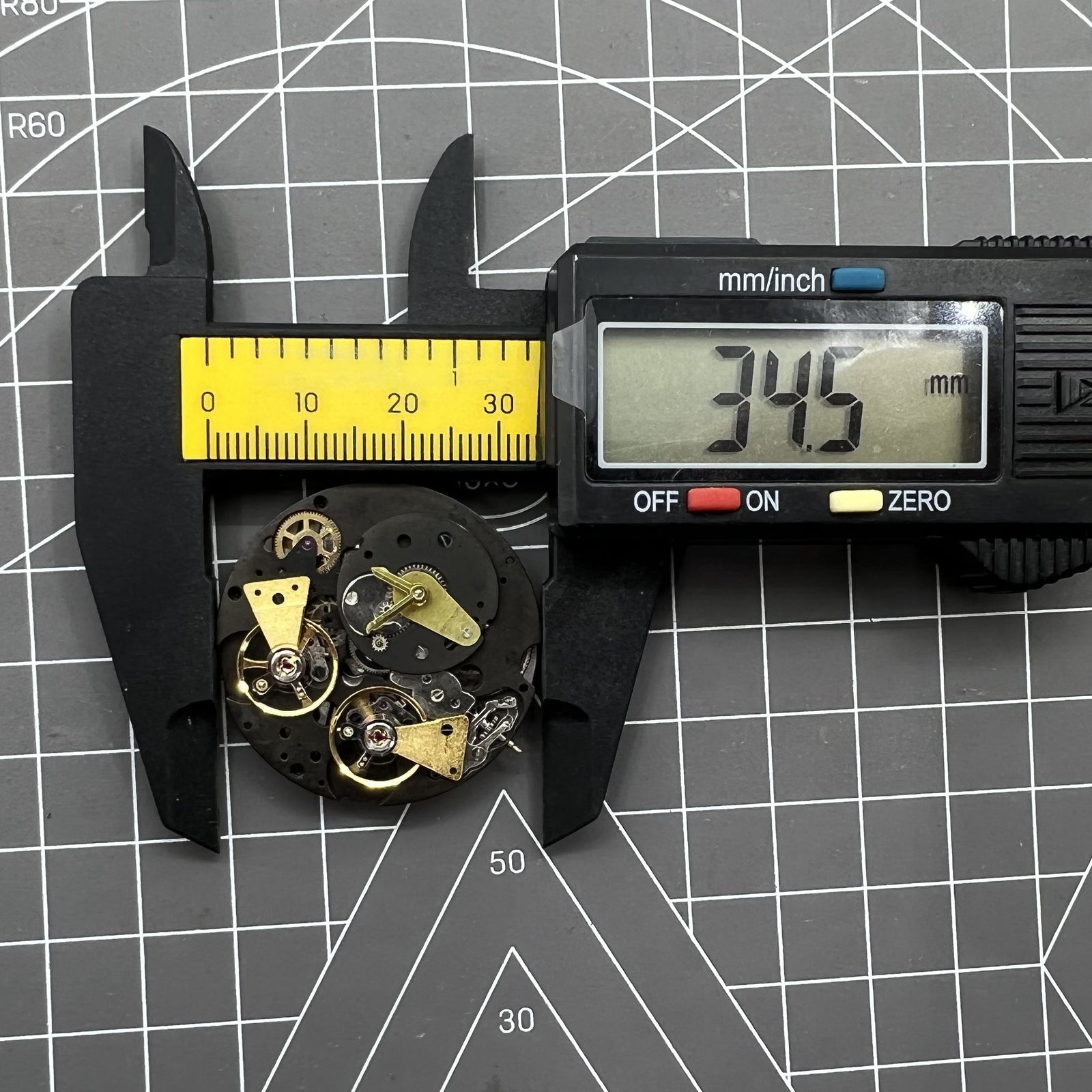 Shanghai Double Balance Wheel Automatic Mechanical Movement