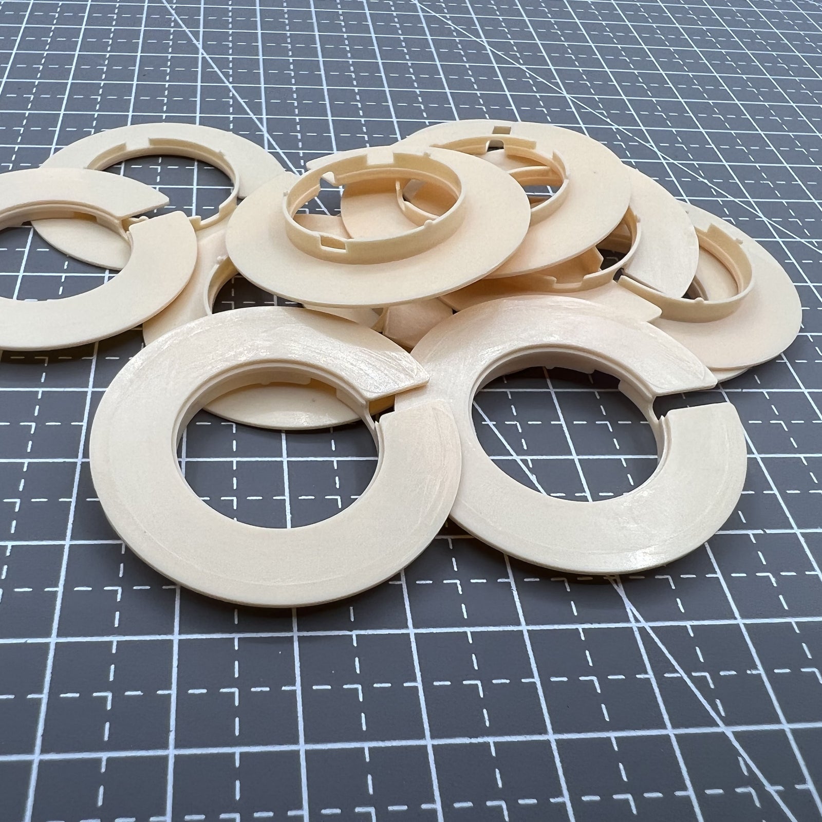 12 PIECES 2 Ligne Sizes Movement Case Spacer Casing Ring Holder #T-676-SIZE 8.75