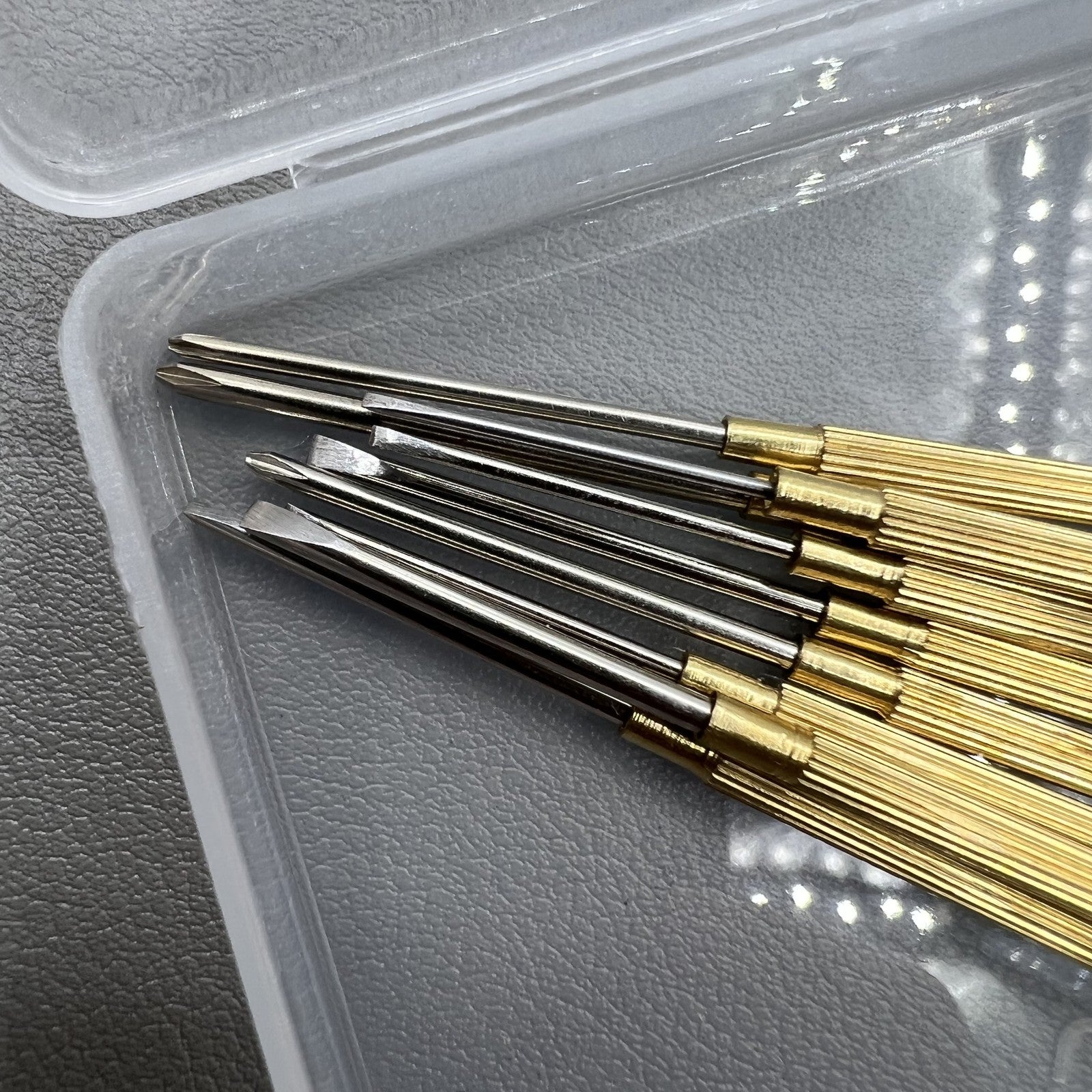 9 PIECES 0.8-1.8mm Steel Screwdriver Set Watch Tool