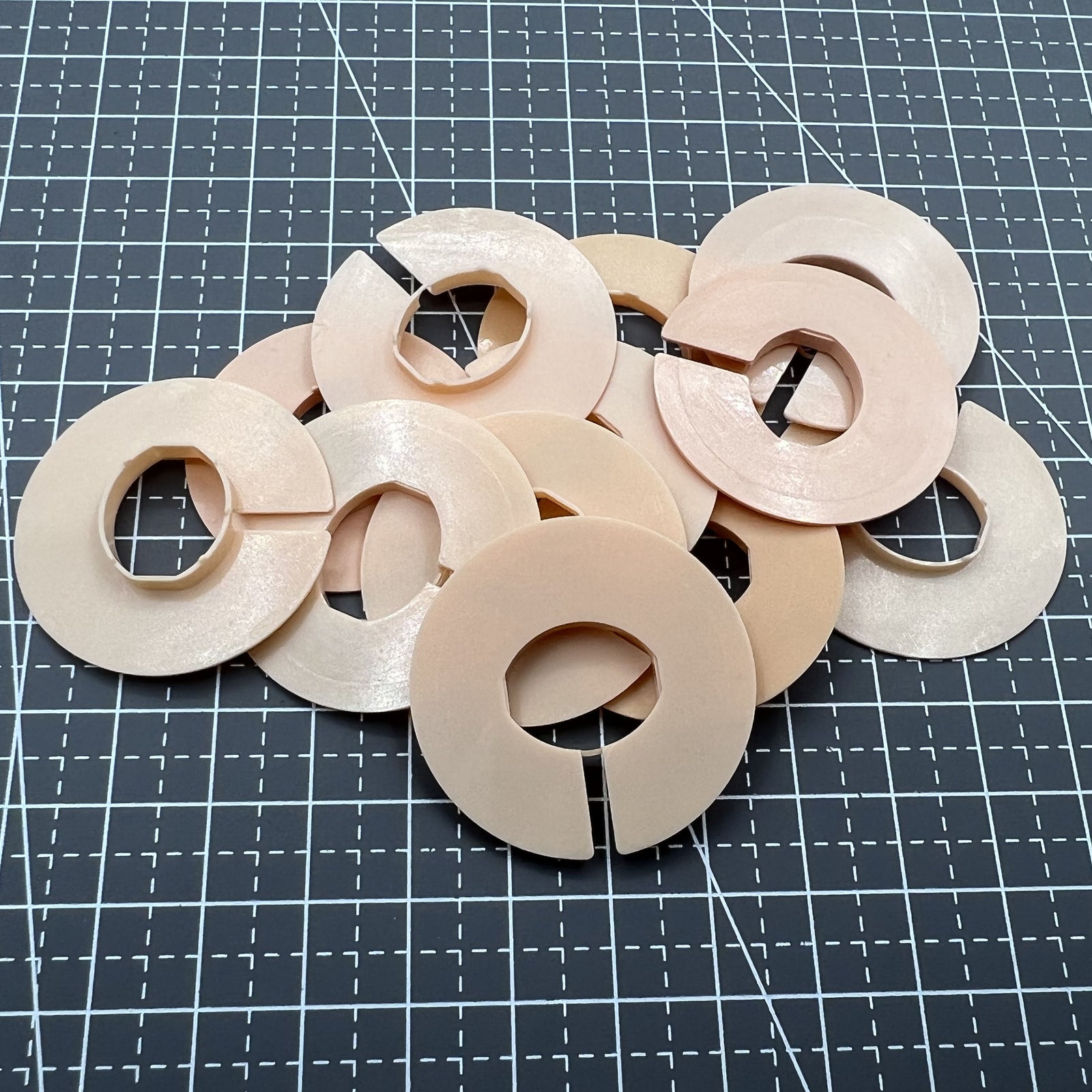 12 PIECES 6 Ligne Sizes Movement Case Spacer Casing Ring Holder #AC-676-SIZE 5.5