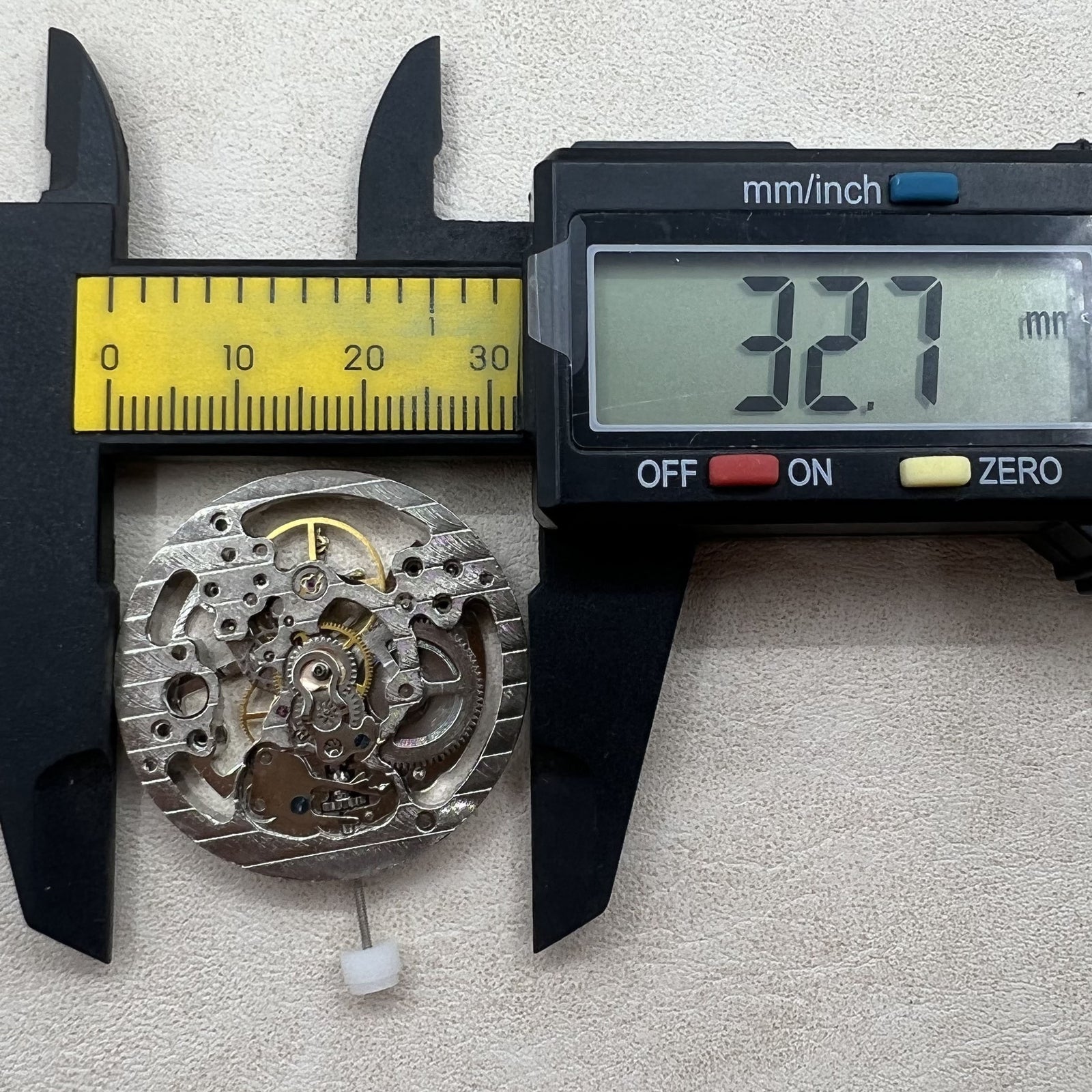 Hollow Silver Manual Winding Mechanical Movement