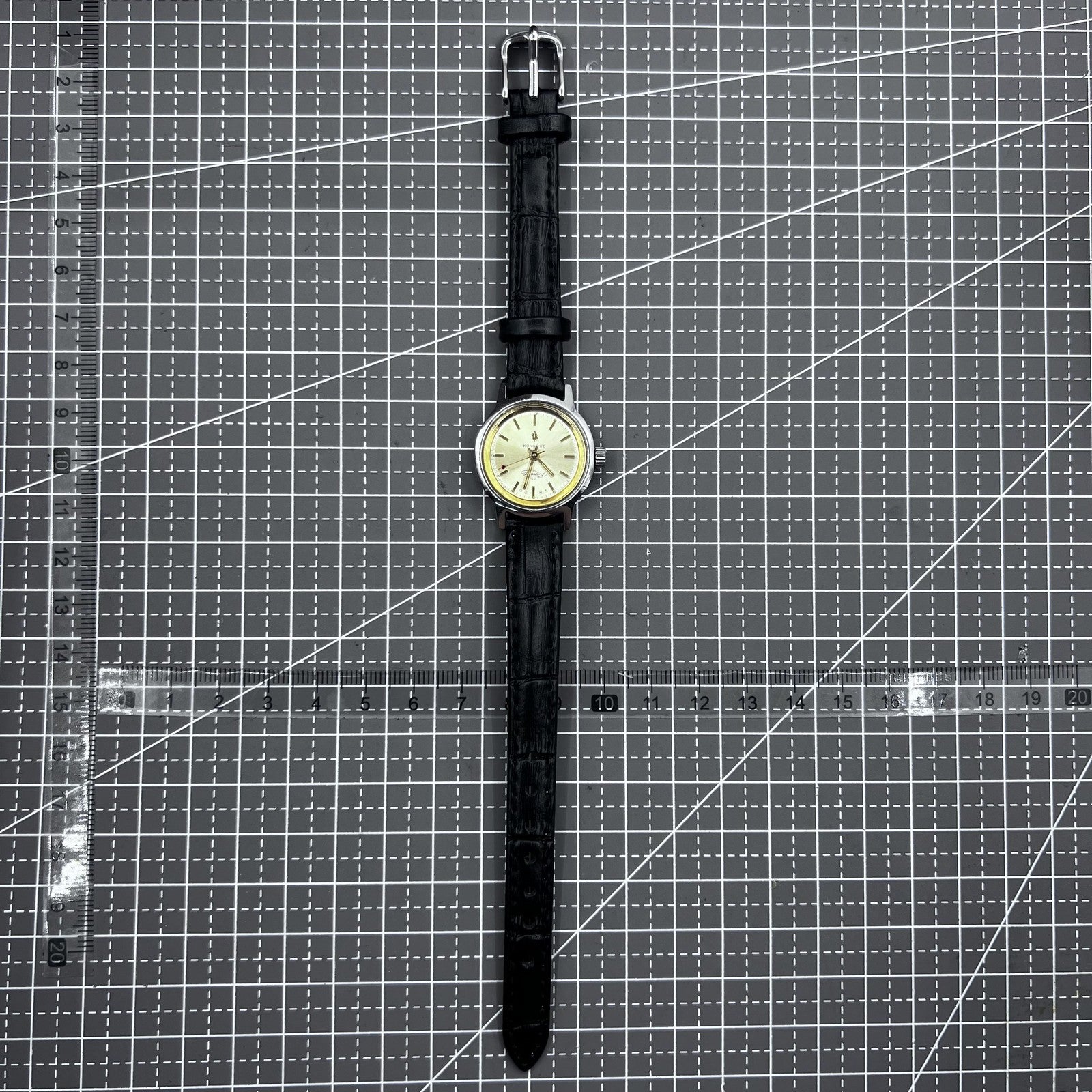 27mm Kongque Black Strap Manual Mechanical Watch 19 Jews Silver Dial Golden Nail