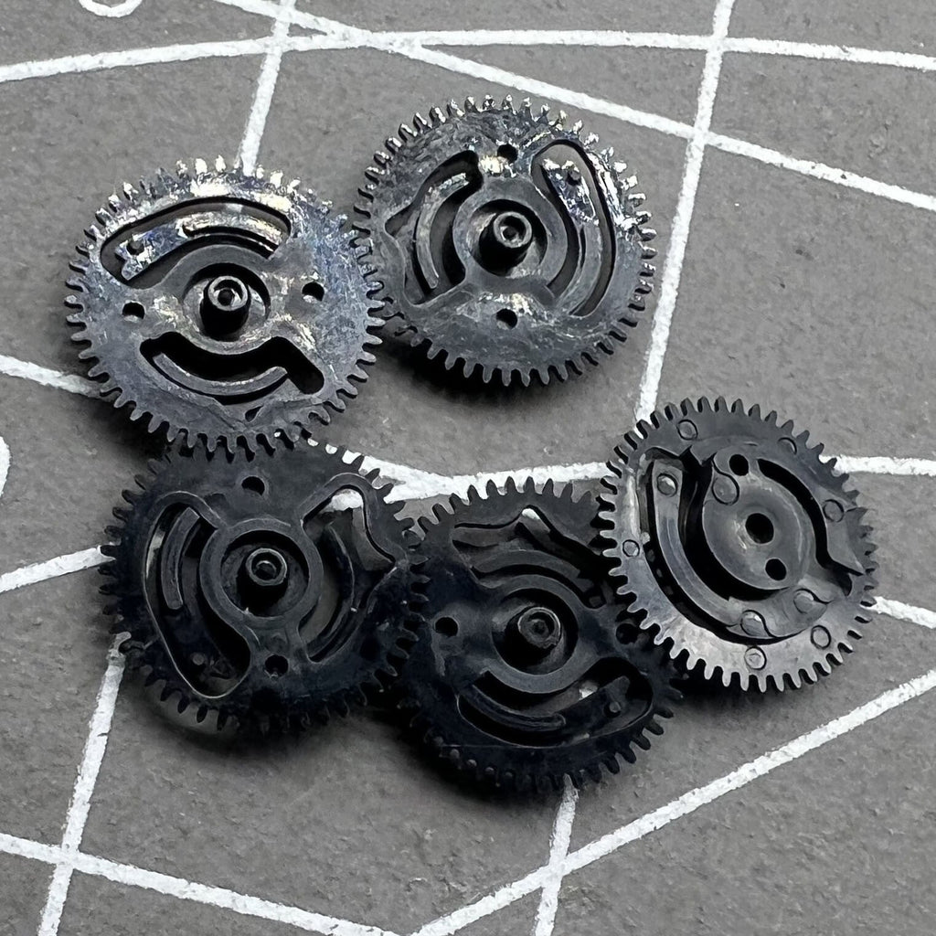 2 PIECES Date Indicator Driving Wheels Fit for NH35 NH36 Movement