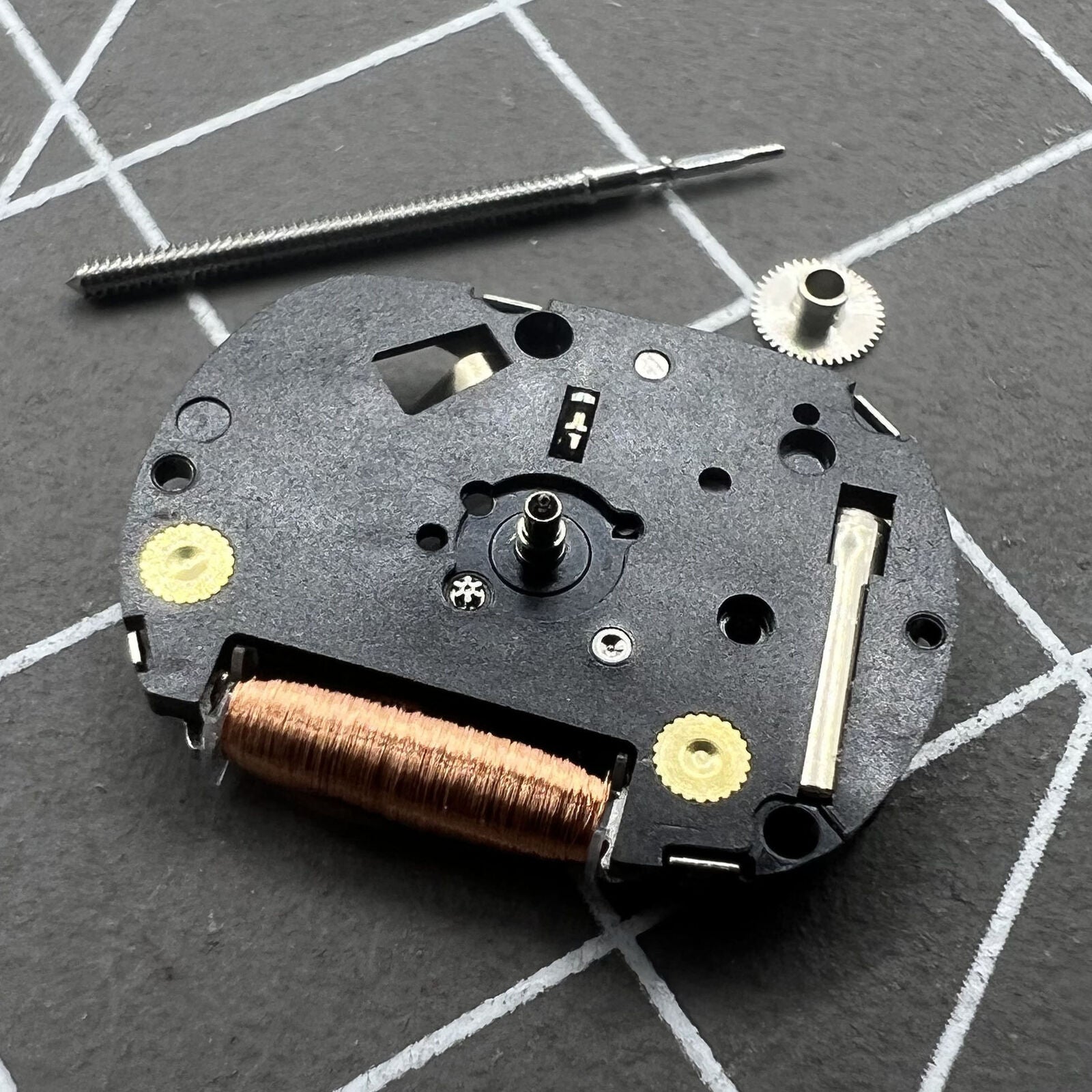 Japan Hattori VC01 VC01E 3 Hands Watch Quartz Movements