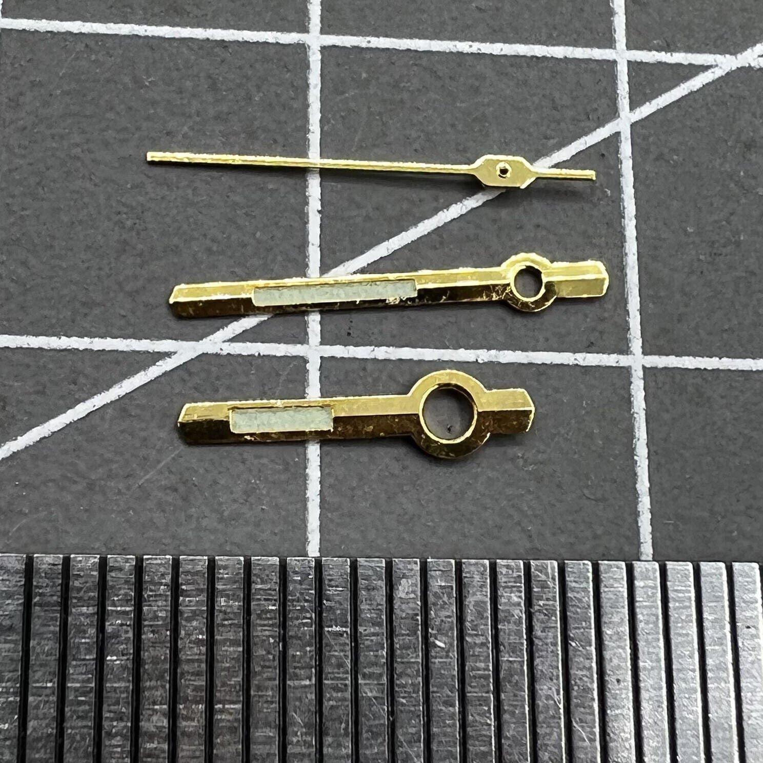 2 Sets/Pack Golden Trim Green Luminous Hands for Movement Orient 46941 46943