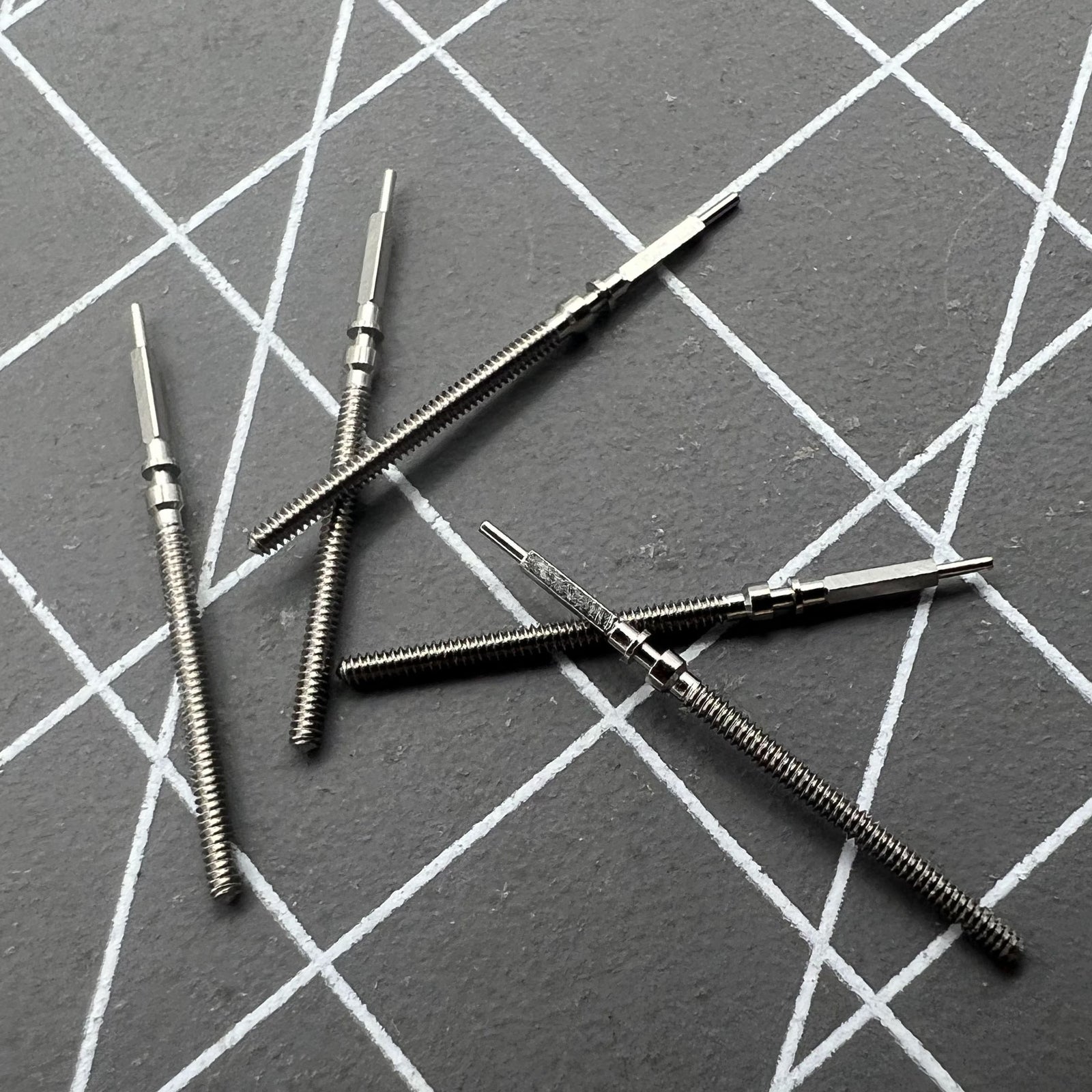 2 PIECES Watch Winding Stems Spare Parts for Omega 560 561 562 564 565 Movements