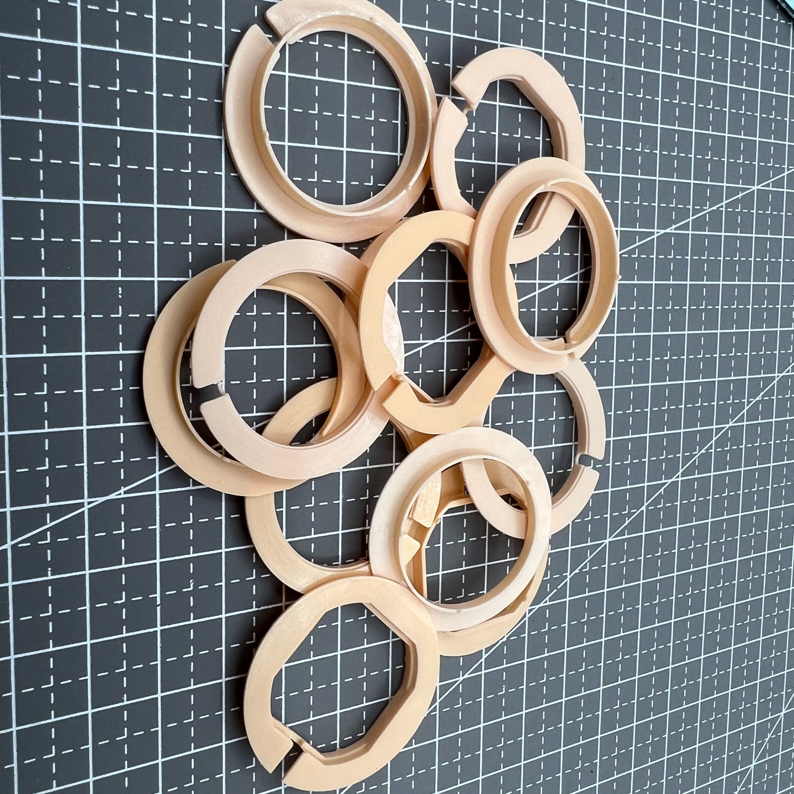 12 PIECES 5 Ligne Sizes Movement Case Spacer Casing Ring Holder #AC-676-11.5