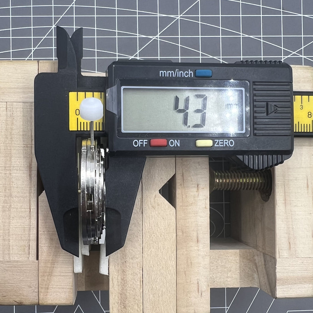 SHANGHAI Automatic Mechanical Movement Double Bare Balance Wheel At 6