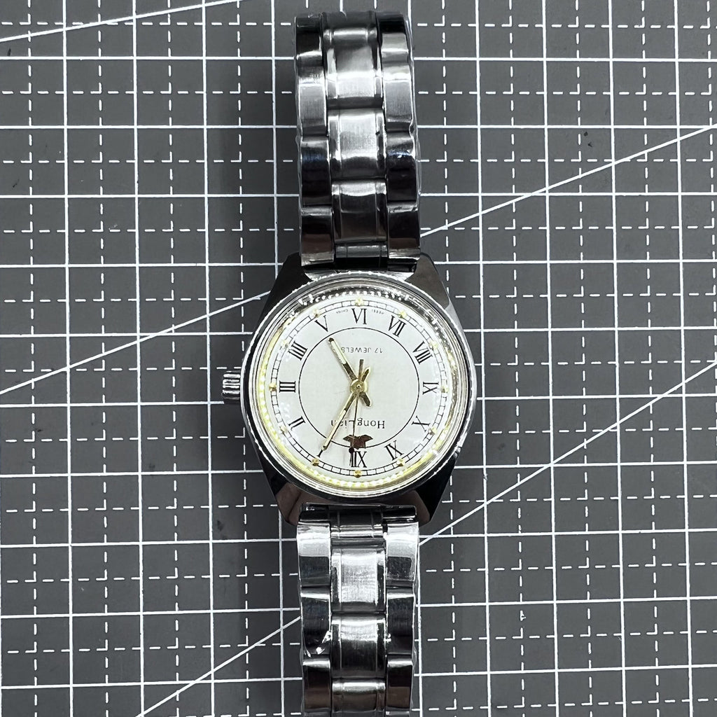 32mm Silver HONGLIAN Manual Mechanical Watch 17 Jews Roman Numerals