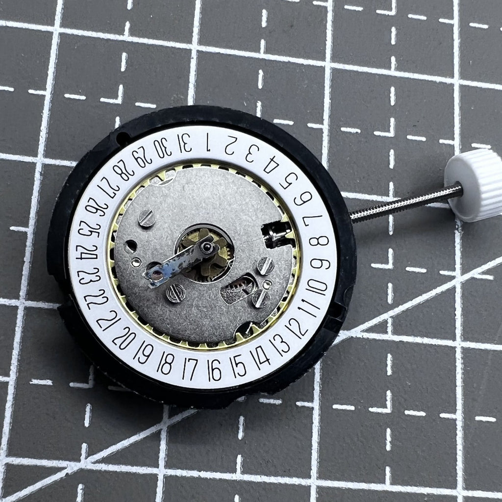 Swiss Ronda 585 Quartz Watch Movement Normal Height Date At 6