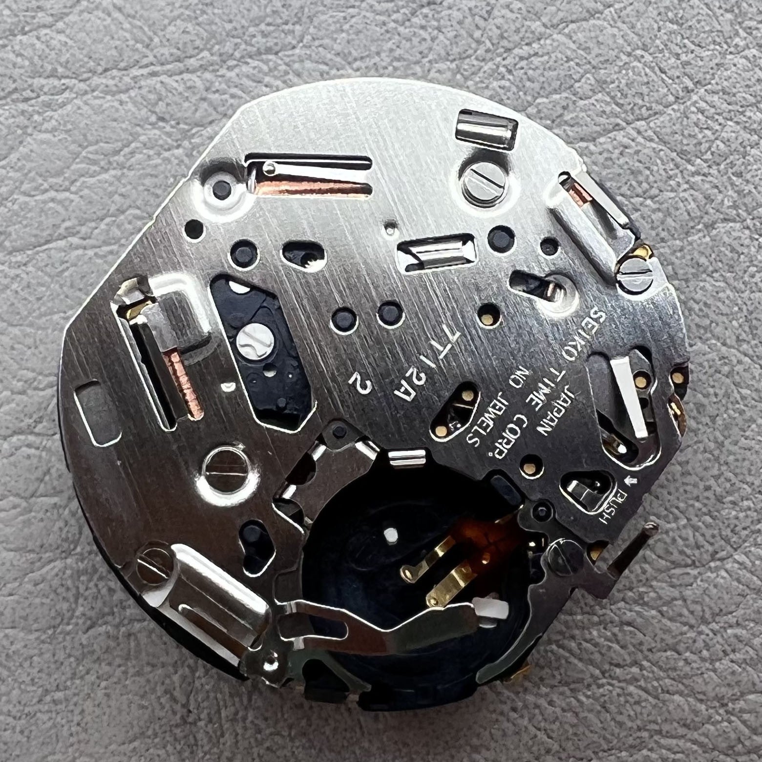 Japan Seiko 7T12A Quartz Movement Single Calendar Black Disk