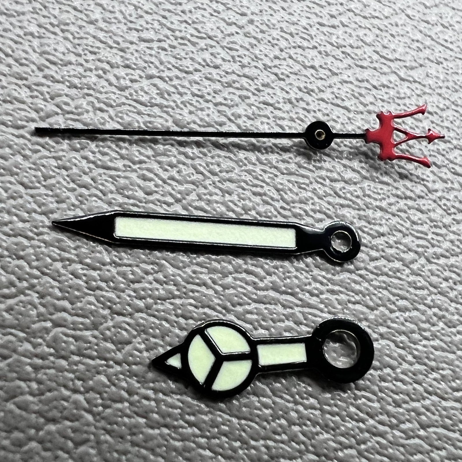 Green Luminous Watch Hands Sets Pins Suitable For Movement Skx007/009 NH35