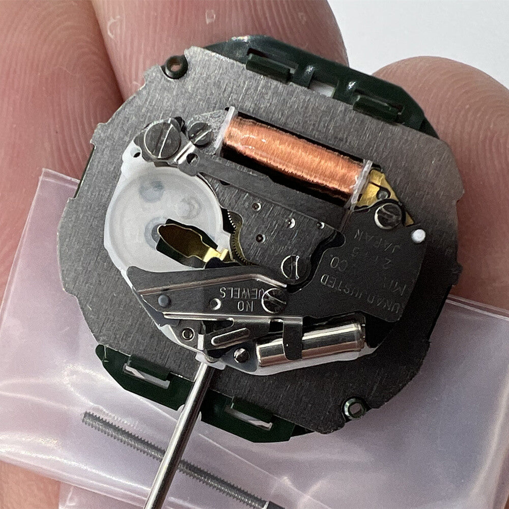 Miyota 2115 Japan Quartz Movement Date at 6