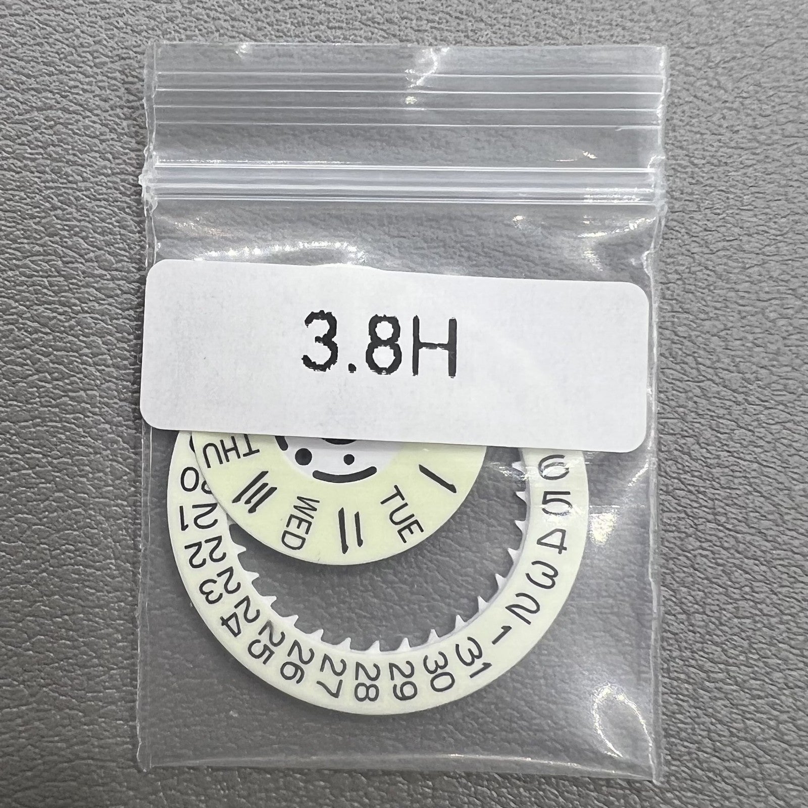 White Date Disk Wheel Week Wheel Green Lume for Seiko Movement NH36 Date@3.8