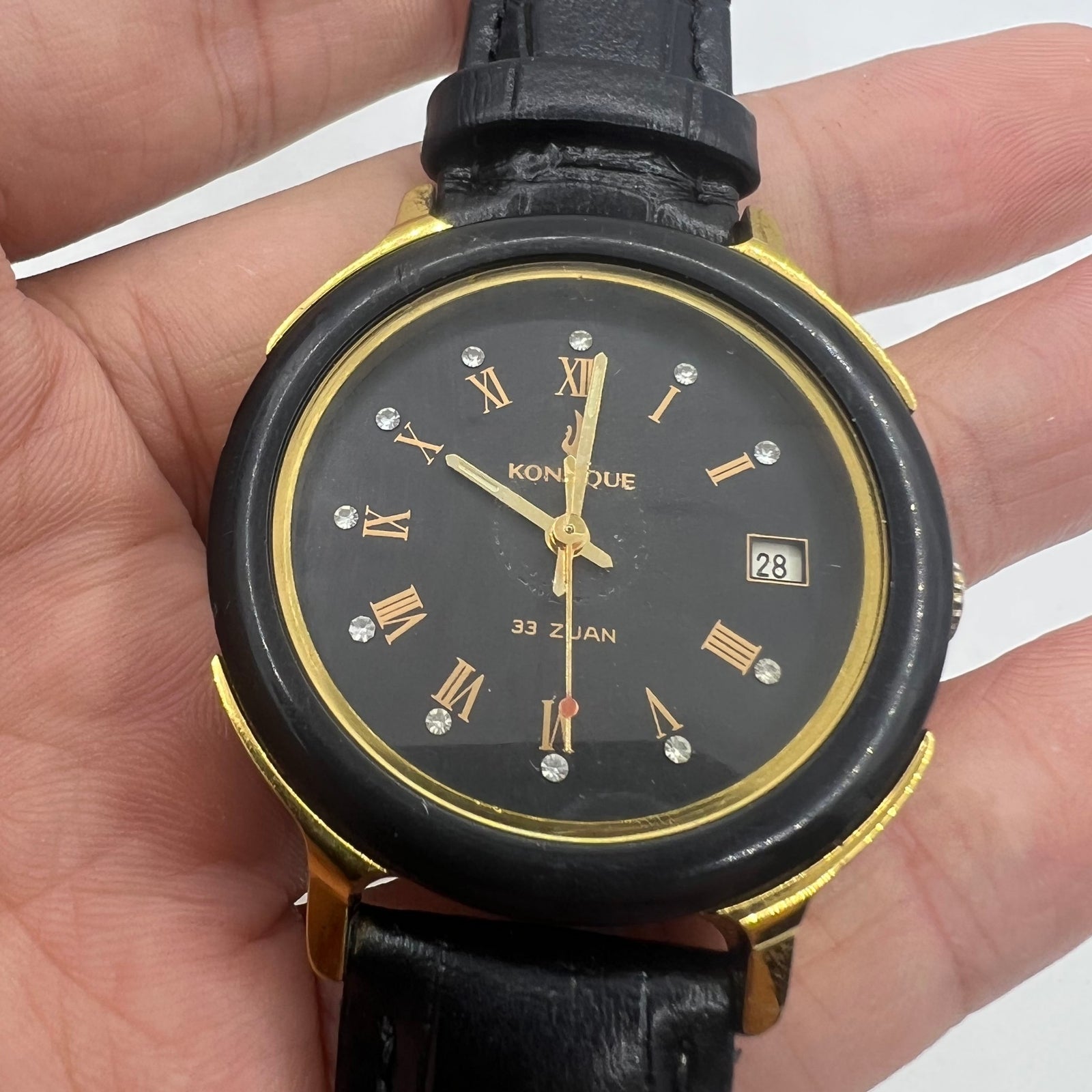 37mm Automatic Mechanical Watch 33 Jews Black Dial with Golden Roman Numerals