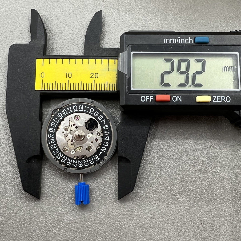 Japan NH35 Automatic Mechanical Movement Black Date Dial Crown At 3.0