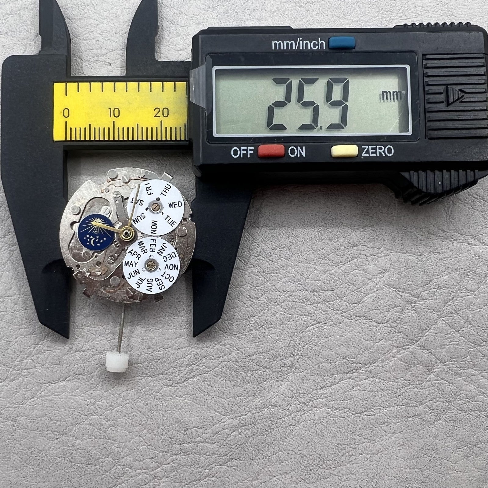 R13-1 Shanghai Automatic Mechanical Movement